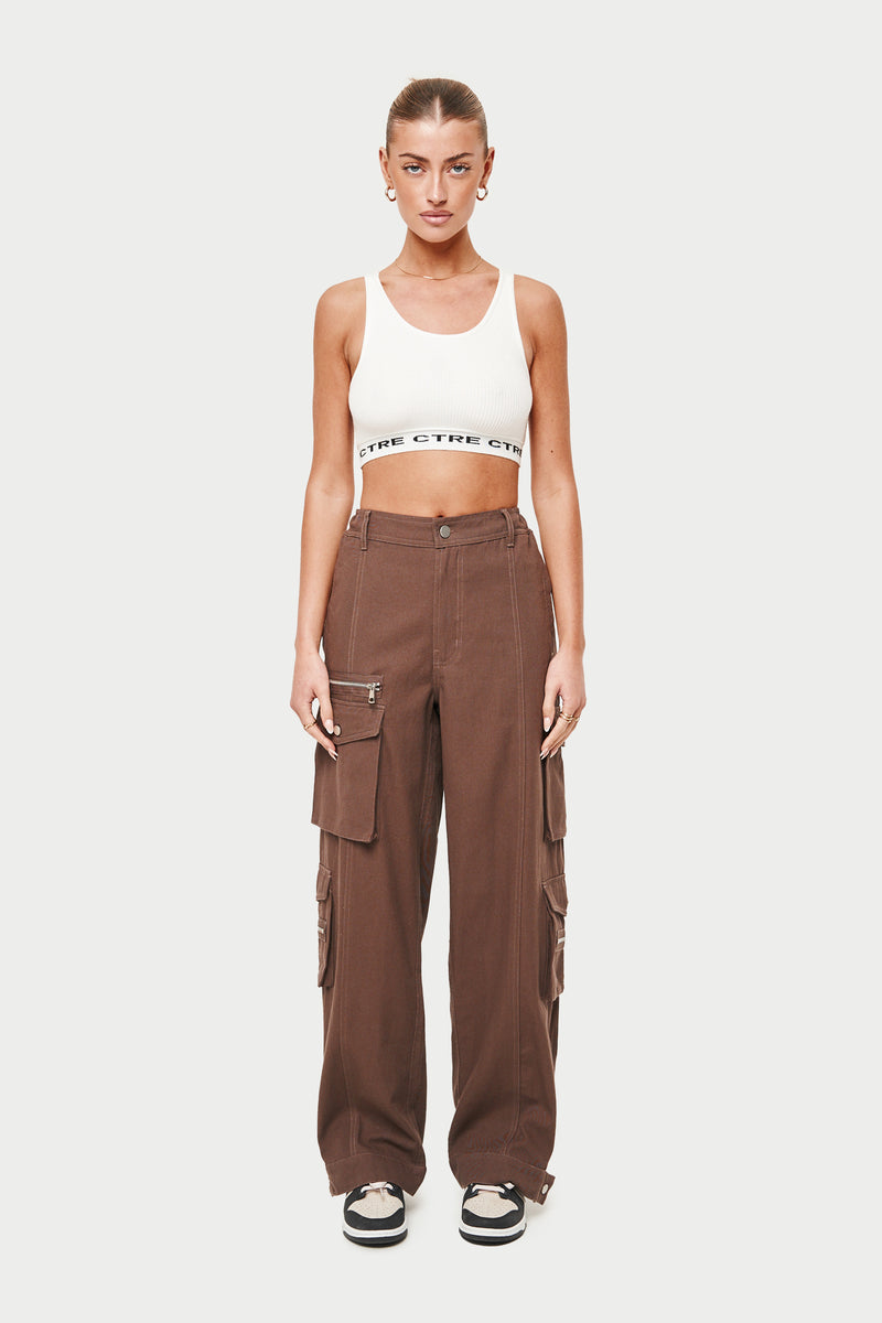 MULTI POCKET CARGO TROUSERS - BROWN