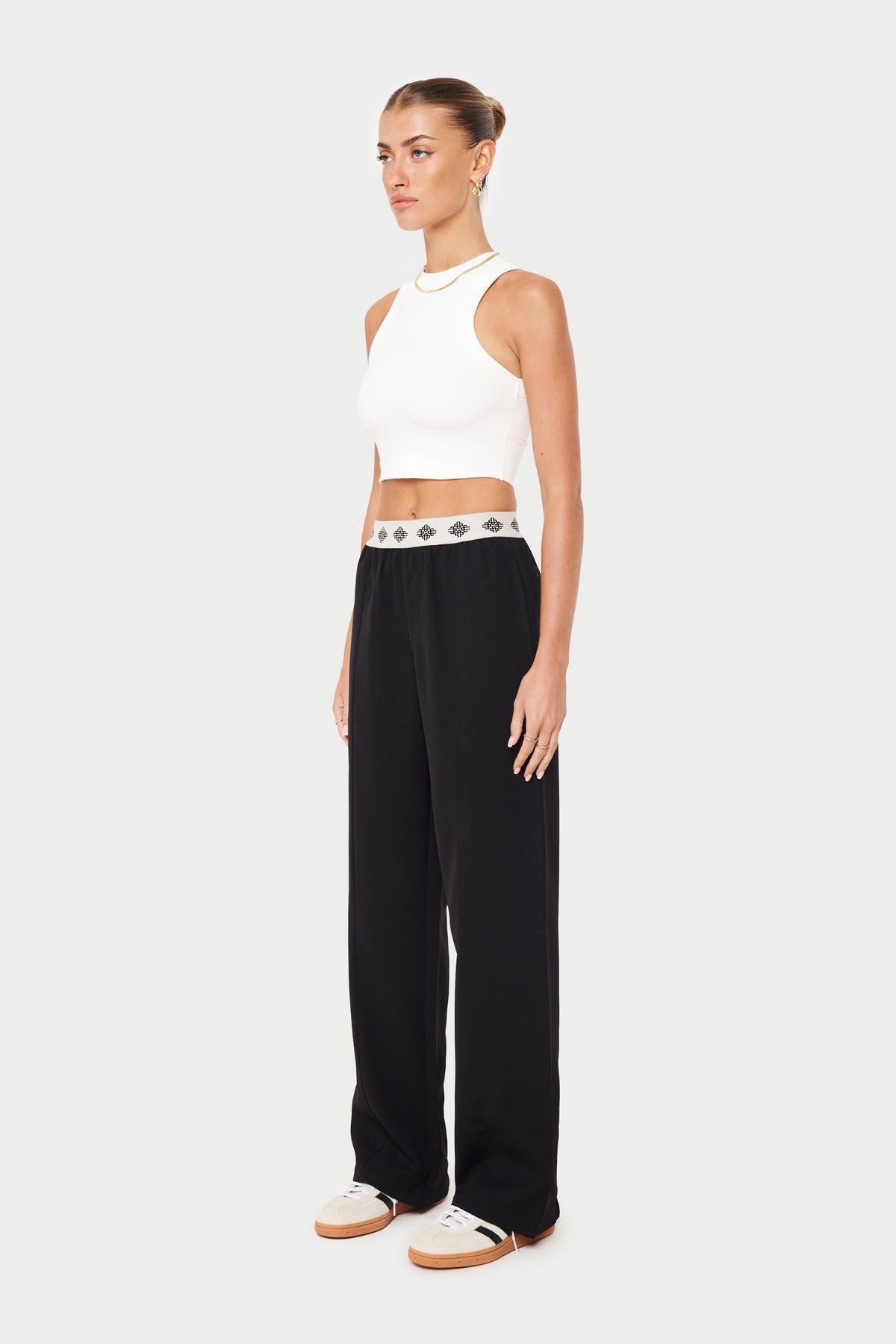 BRANDED WAISTBAND TAILORED PANT - BLACK – The Couture Club