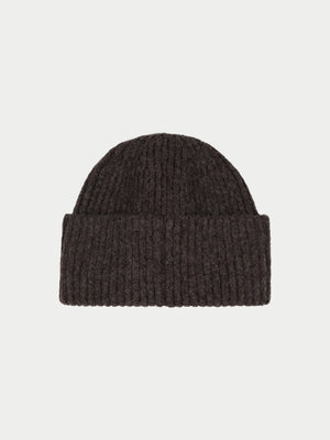 EMBLEM KNITTED BEANIE - CHOCOLATE