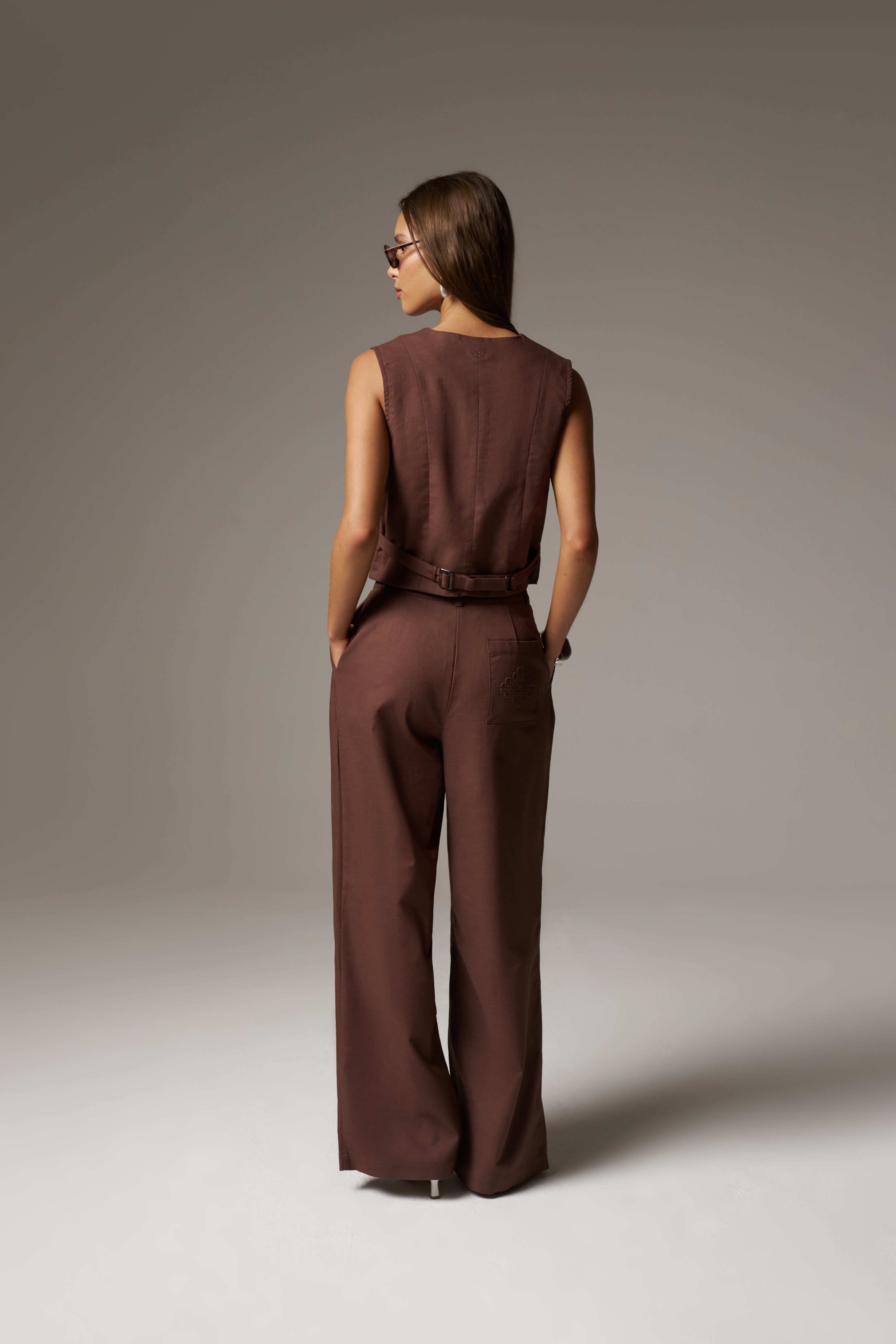 LINEN BLEND WAISTCOAT - CHOCOLATE