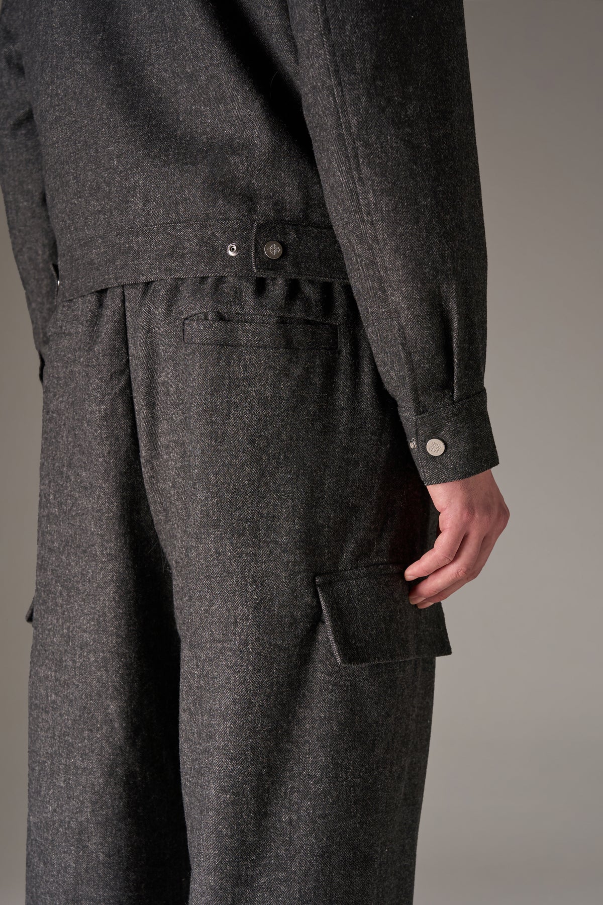 WIDE LEG HERRINGBONE TROUSERS - CHARCOAL