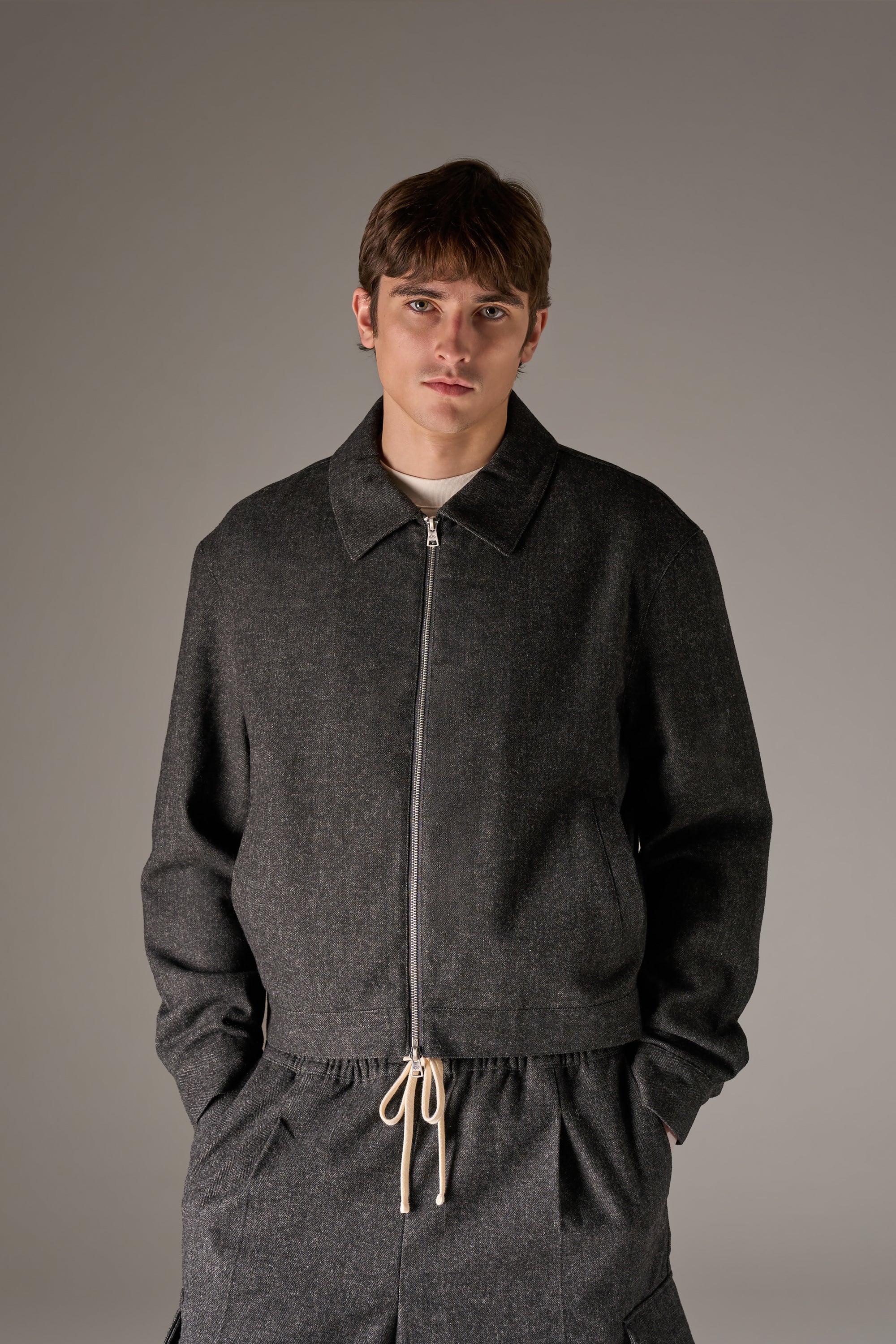 TAILORED HERRINGBONE JACKET - CHARCOAL