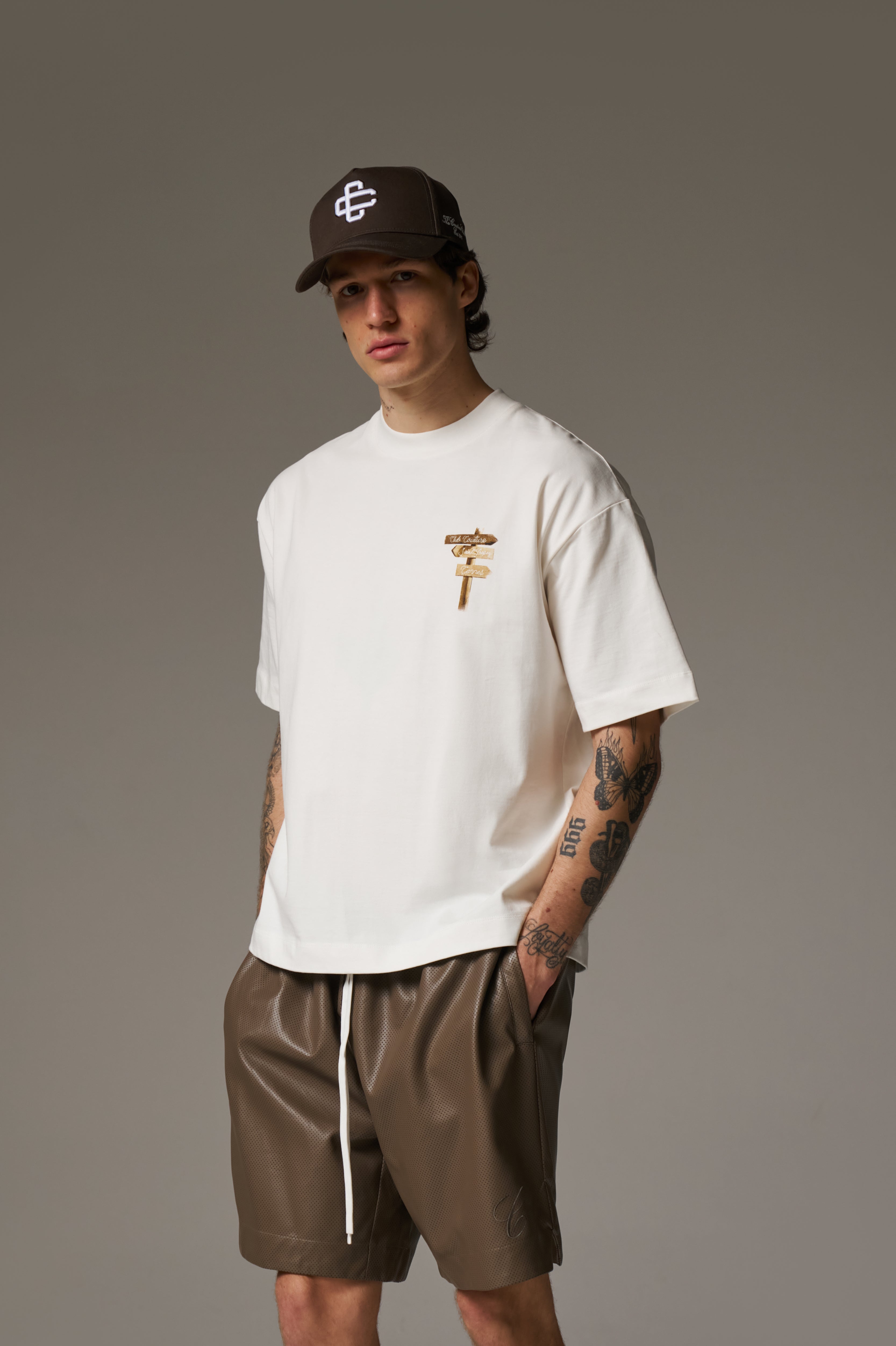 WATERCOLOUR BEACH CLUB PRINTED T-SHIRT - OFF WHITE