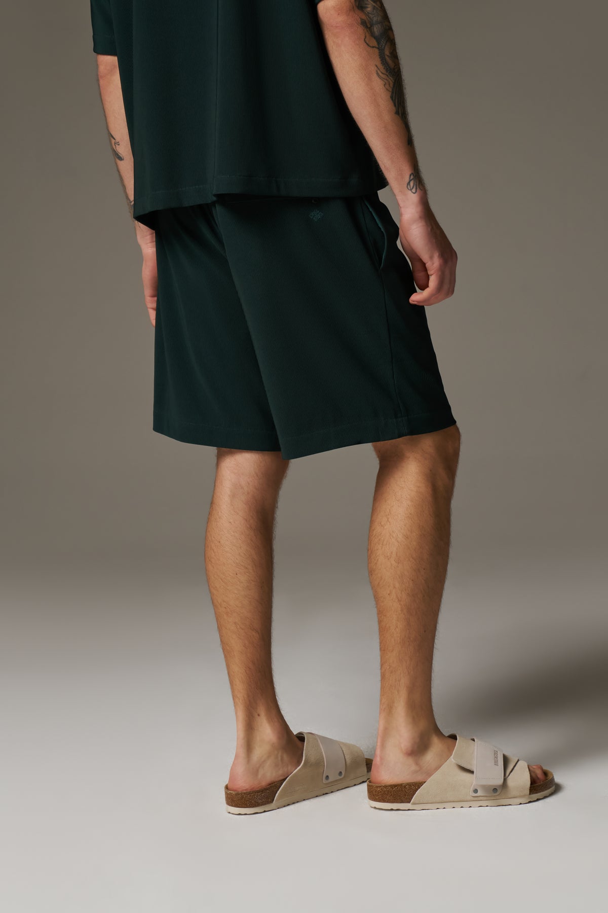 RIBBED SHORTS - GREEN
