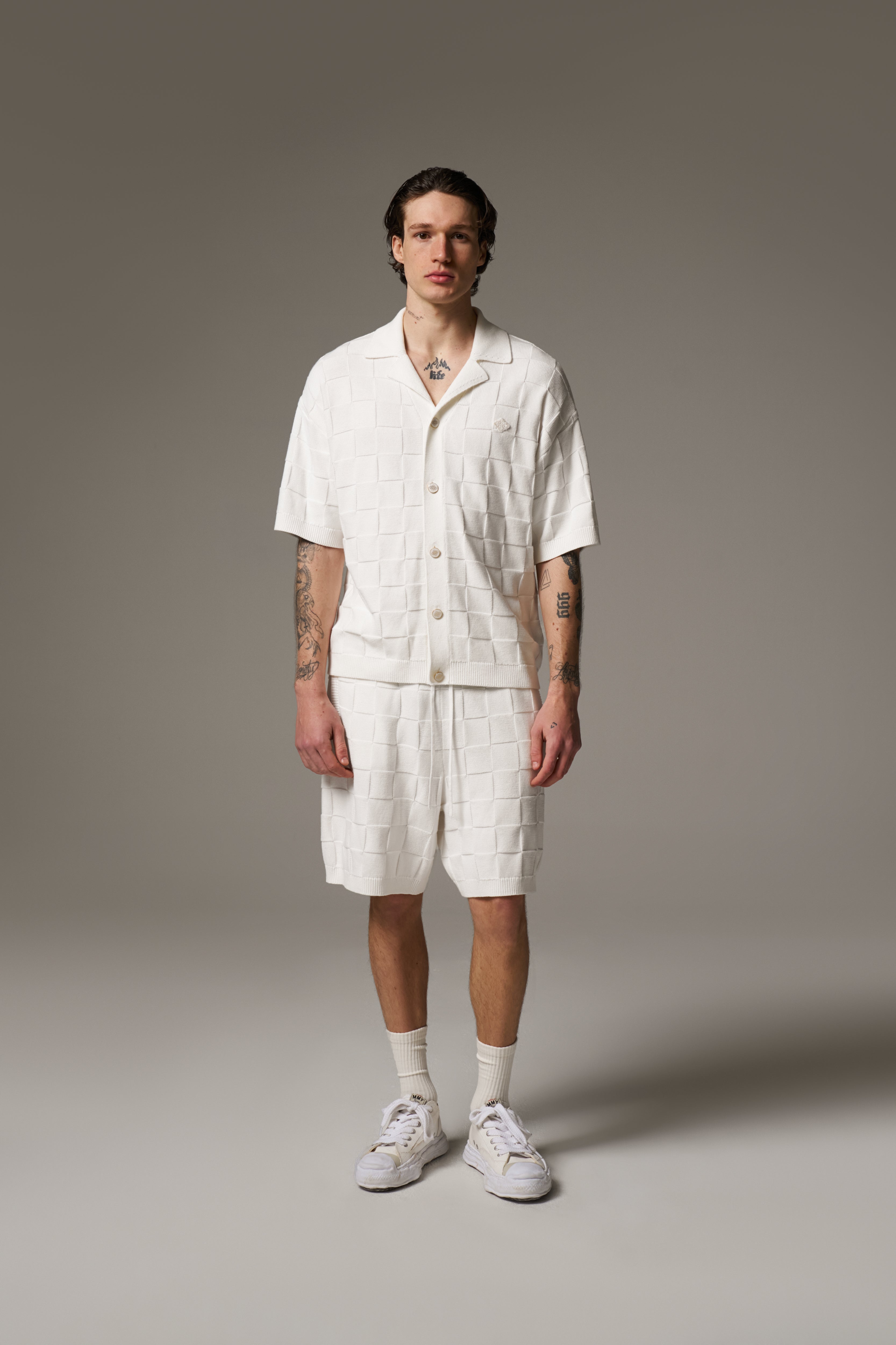 CHECKERBOARD KNITTED SHORT - OFF WHITE