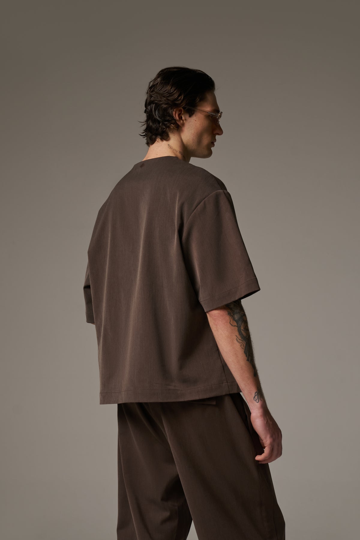 SMART WOVEN SHIRT - BROWN