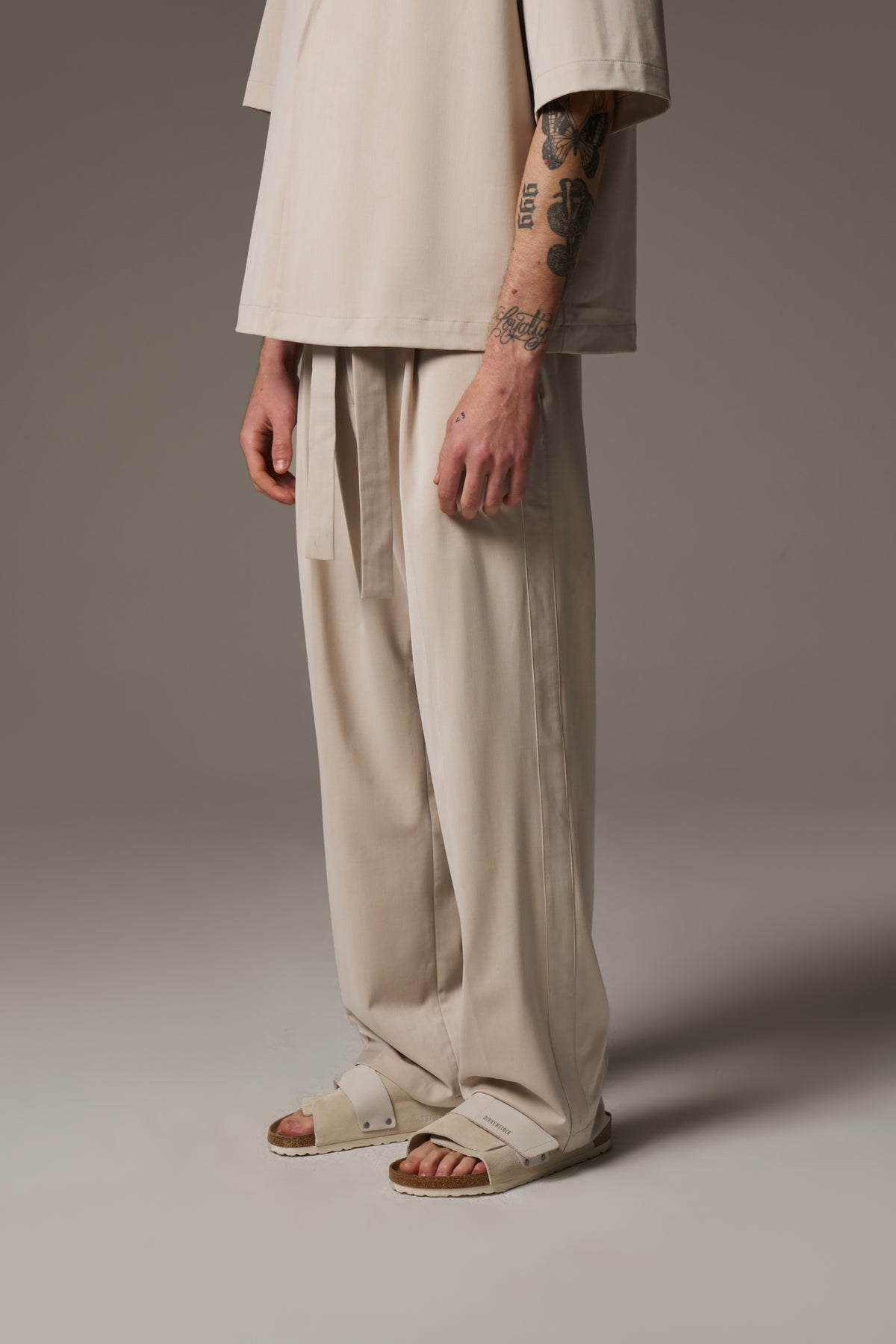 SMART TIE BELTED TROUSERS - STONE