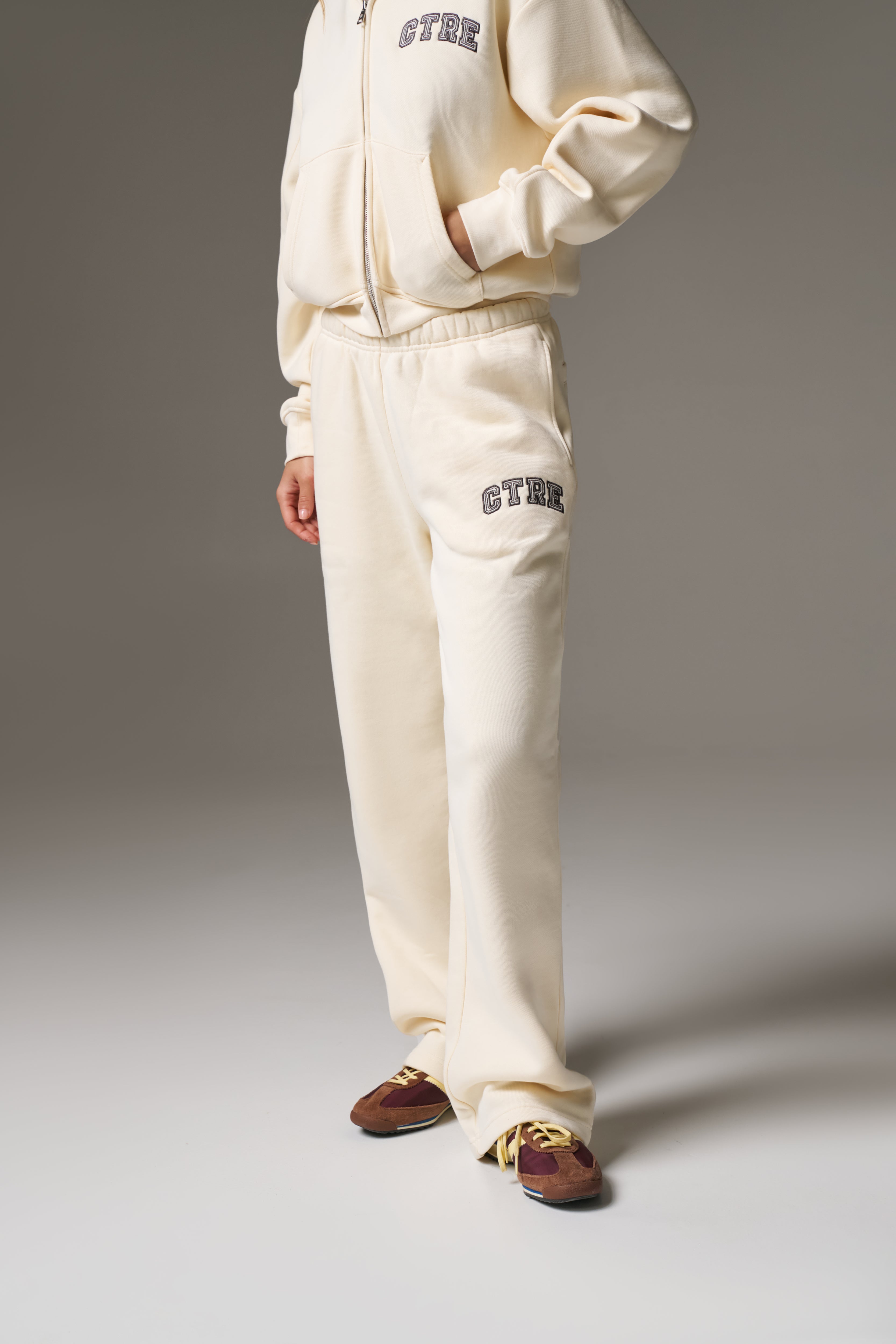 CTRE STRAIGHT LEG JOGGERS - BUTTERMILK
