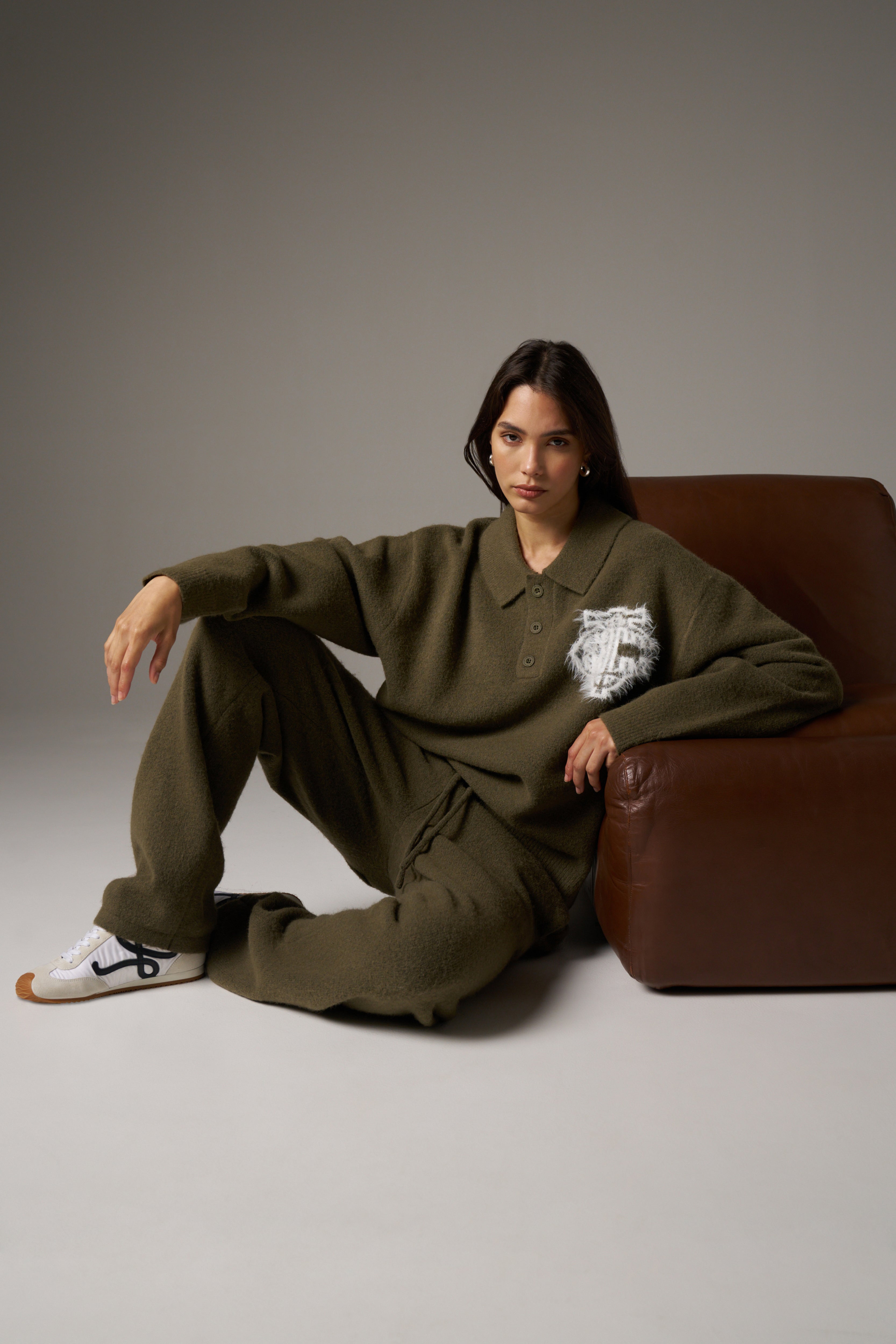 MONOGRAM FLUFFY KNIT POLO - KHAKI