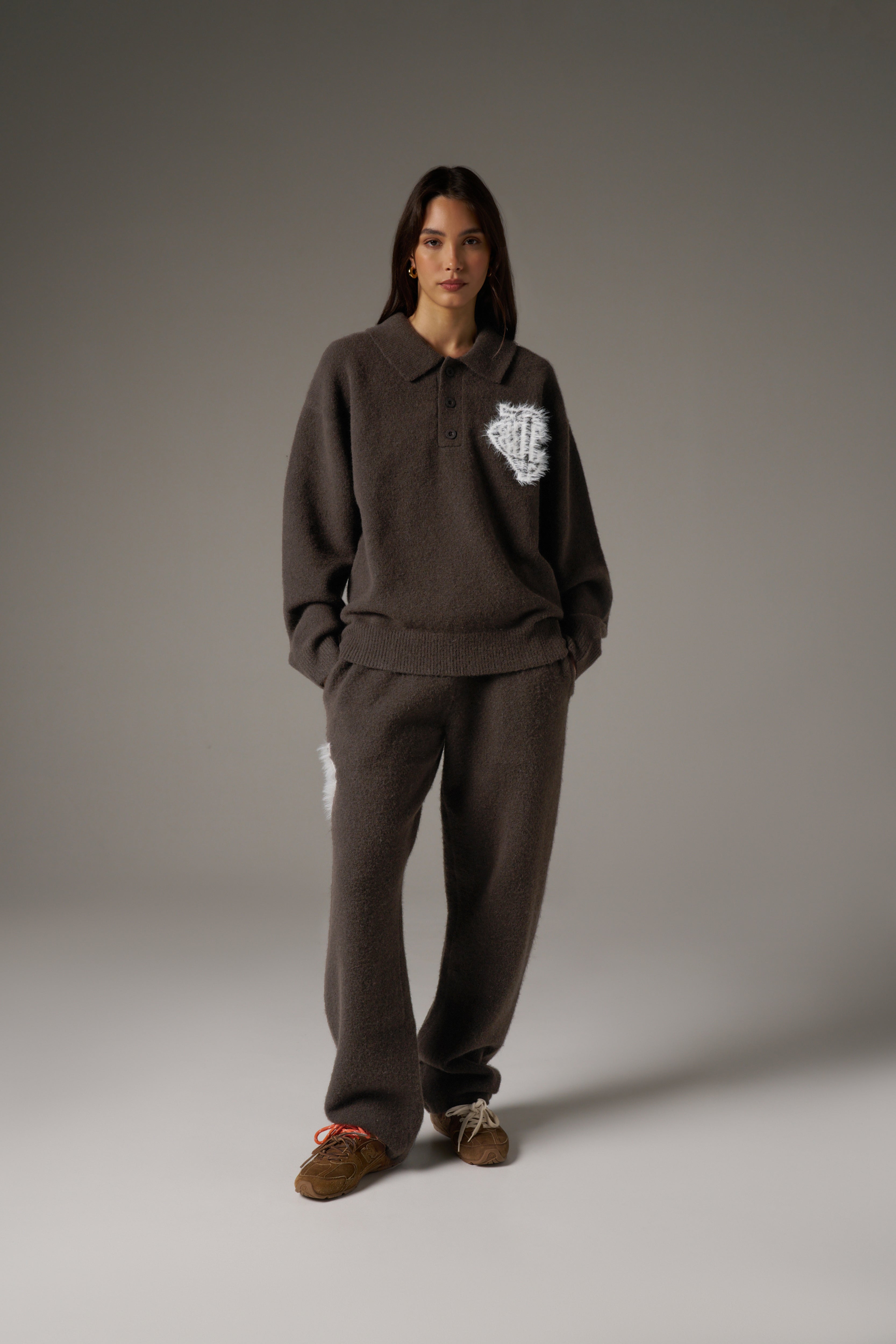 MONOGRAM FLUFFY KNIT POLO - BROWN