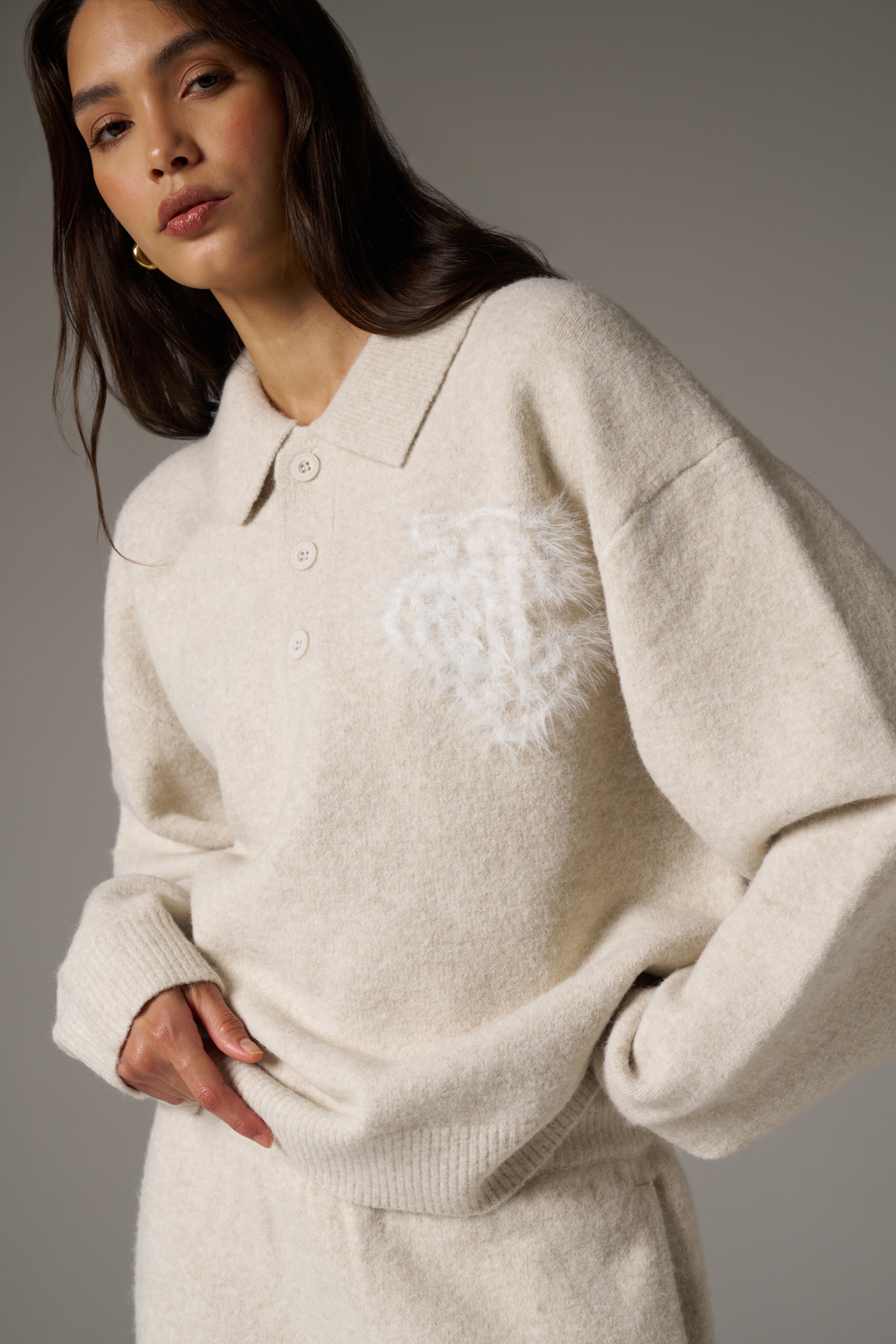 MONOGRAM FLUFFY KNIT POLO - BEIGE