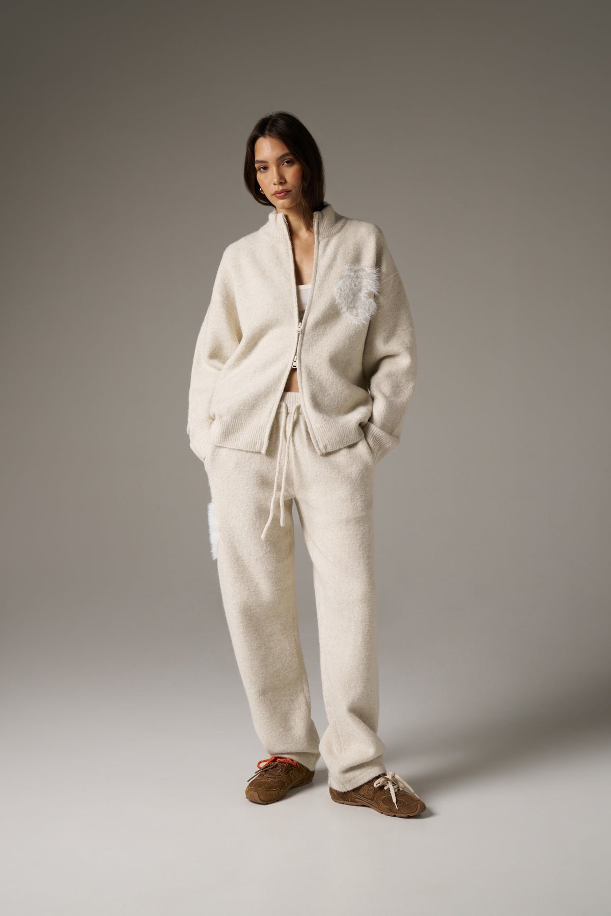 MONOGRAM FLUFFY KNIT ZIP THROUGH - BEIGE
