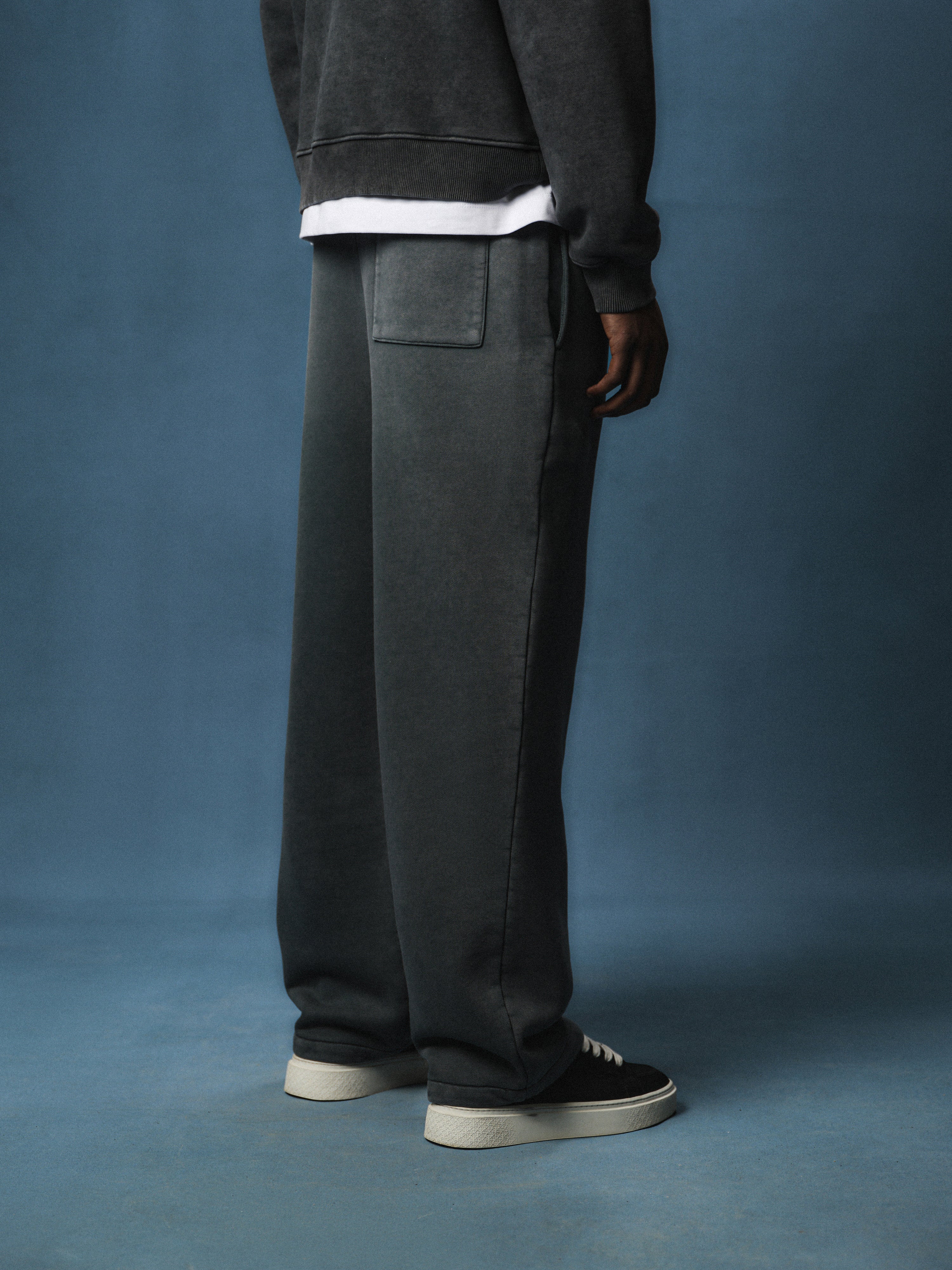 SPRAY WASH COPYRIGHT MULTI GRAPHIC JOGGERS - BLACK