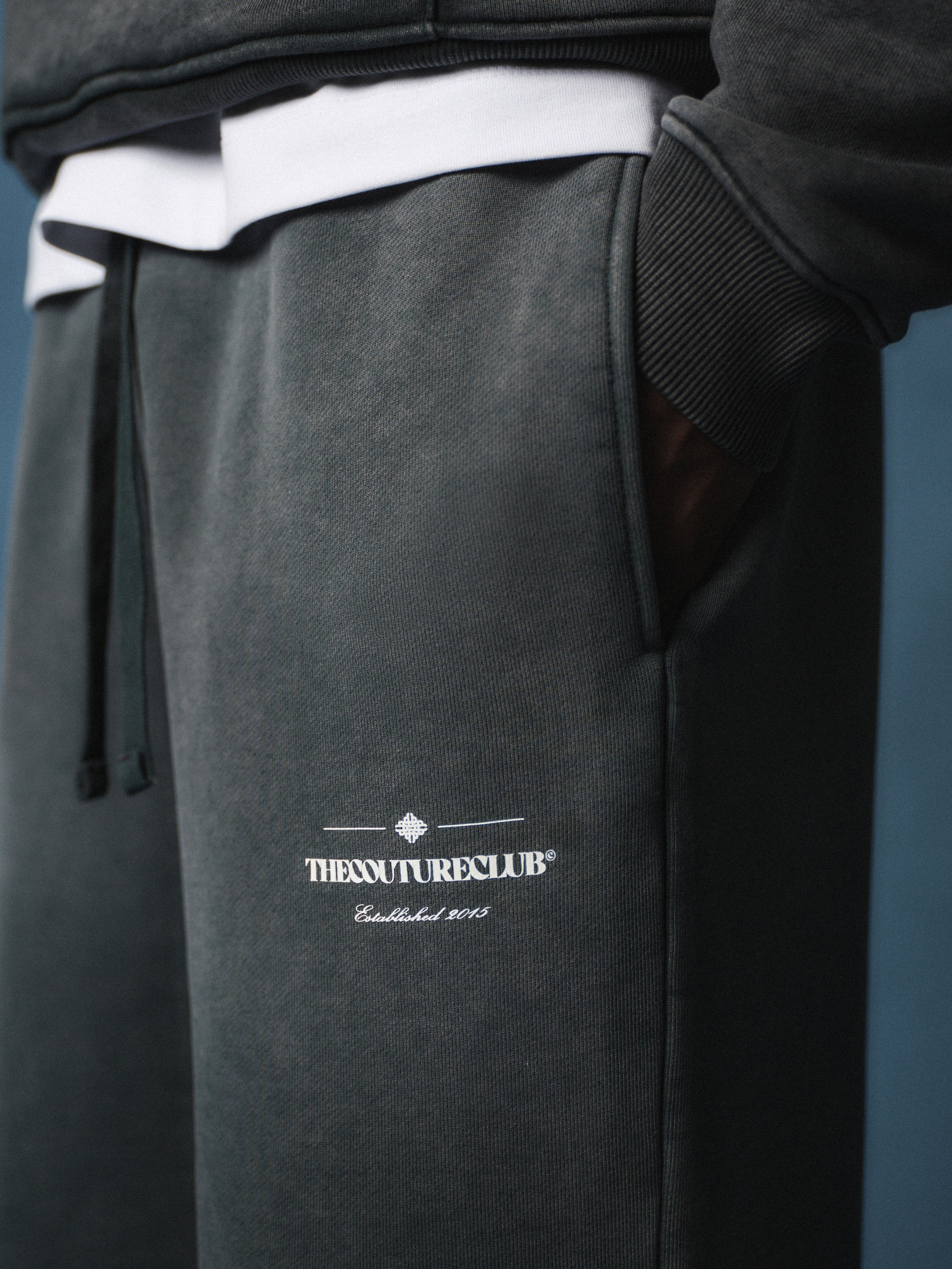 SPRAY WASH COPYRIGHT MULTI GRAPHIC JOGGERS - BLACK
