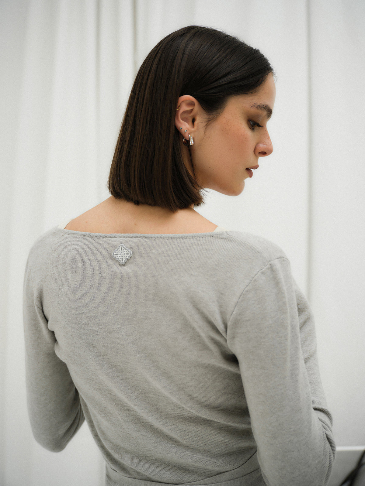 WRAP AROUND KNIT CARDIGAN - GREY MARL