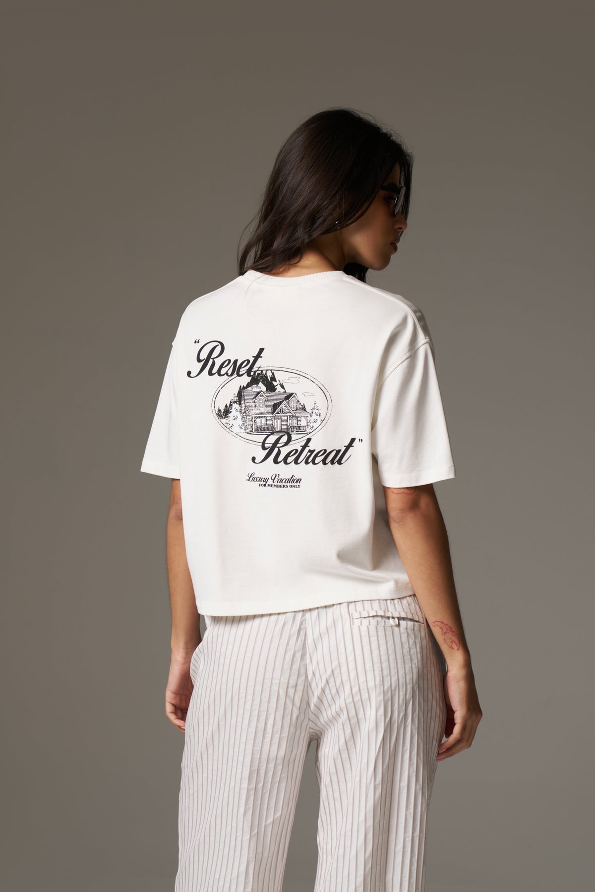 RESET RETREAT T-SHIRT - OFF WHITE