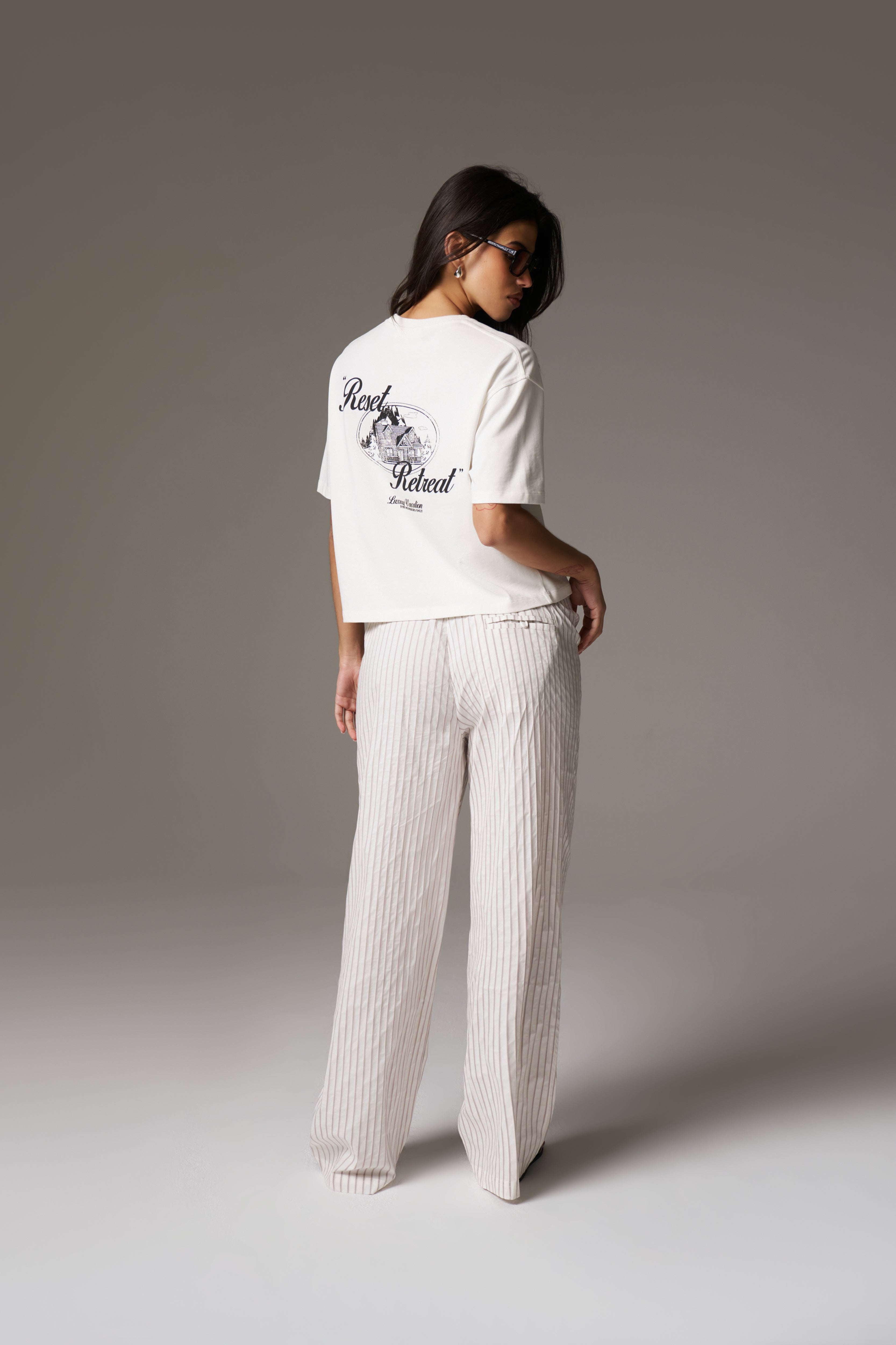 RESET RETREAT T-SHIRT - OFF WHITE