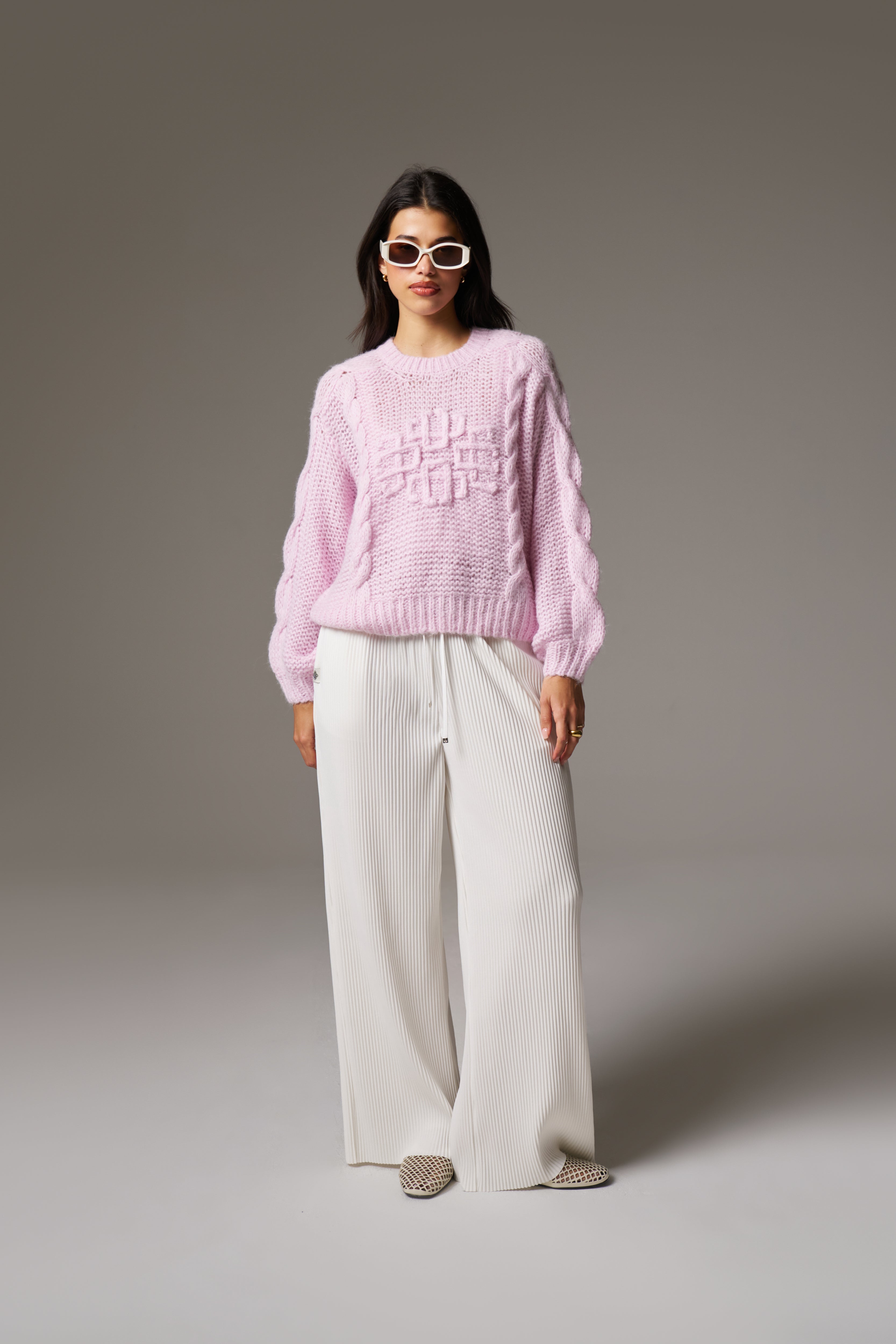 EMBLEM PLAITED OVERSIZED KNIT JUMPER - PINK – The Couture Club EMBLEM PLAITED OVERSIZED KNIT JUMPER - PINK – The Couture Club