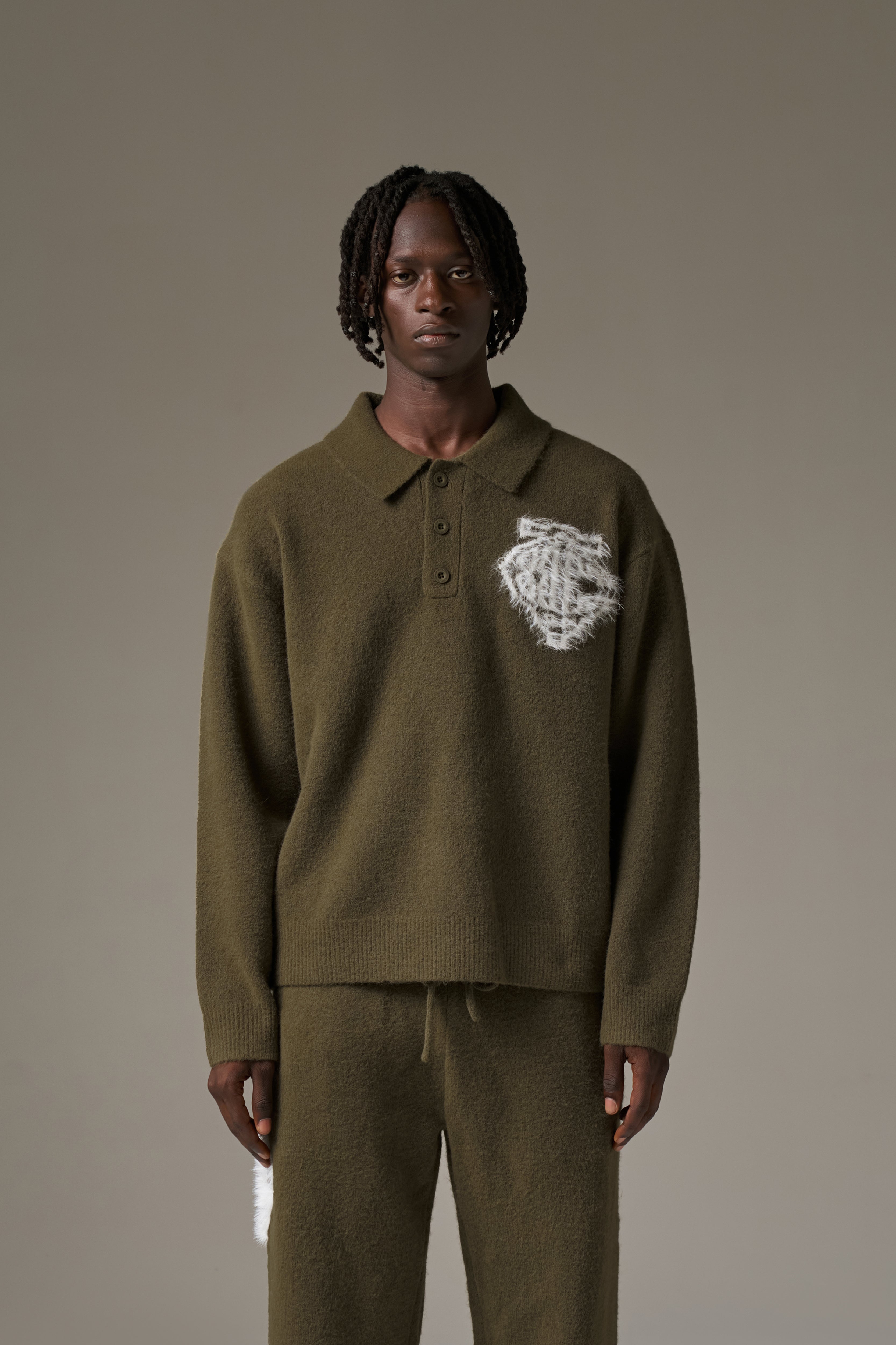 MONOGRAM FLUFFY KNIT POLO - KHAKI