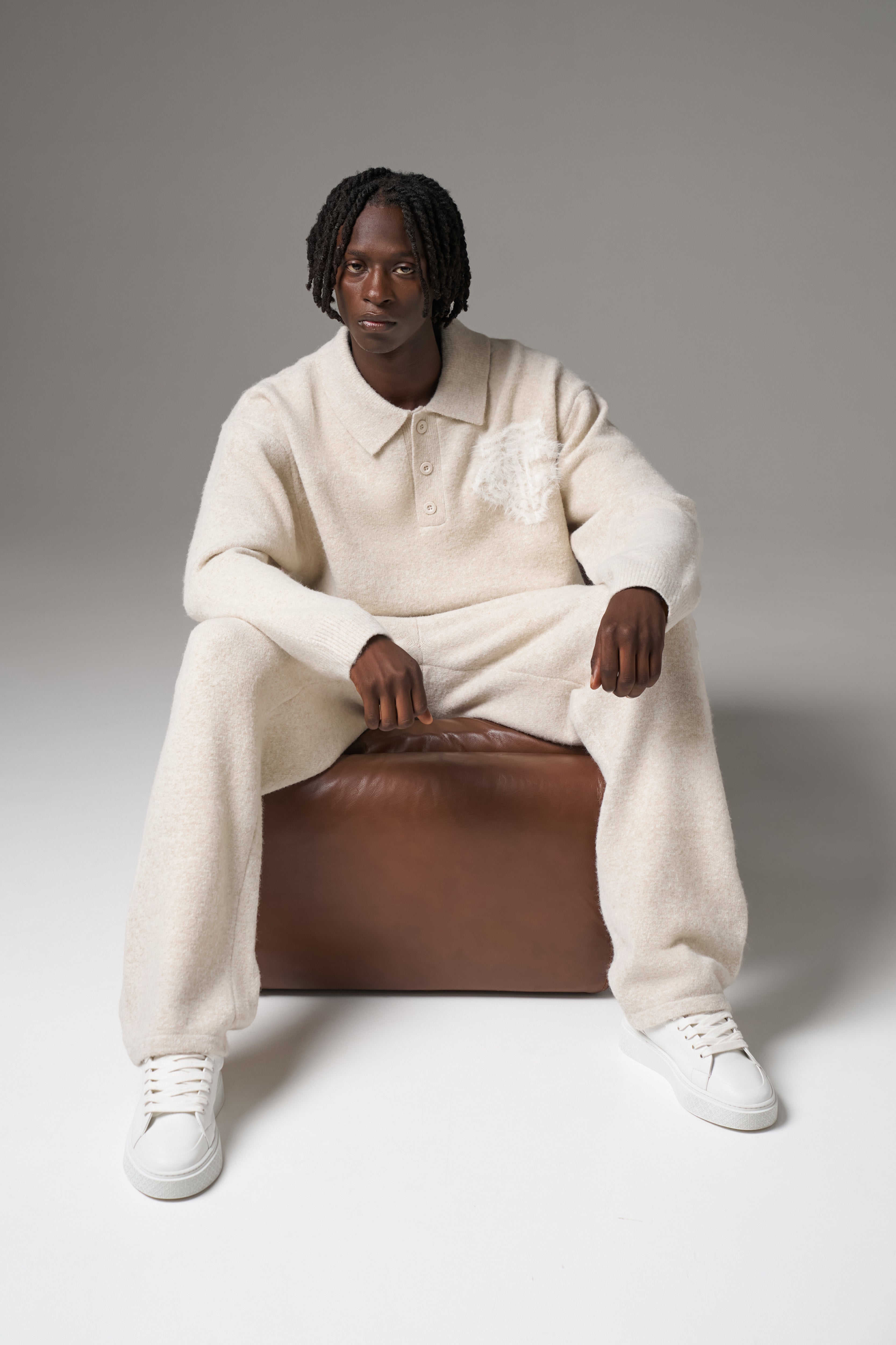 MONOGRAM FLUFFY KNIT POLO - BEIGE