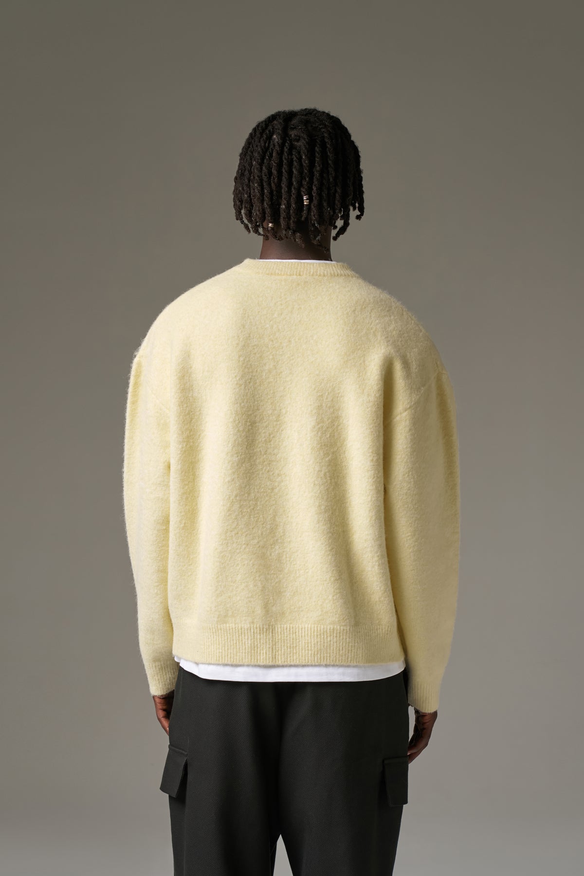 MONOGRAM FLUFFY KNIT CREW - YELLOW