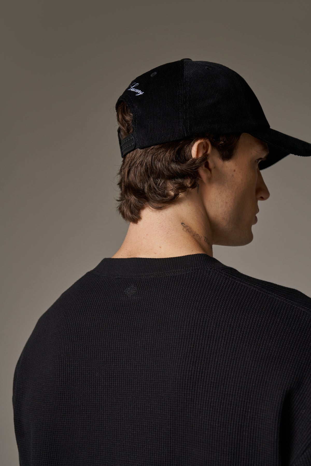 WAFFLE LONG SLEEVE T-SHIRT - BLACK