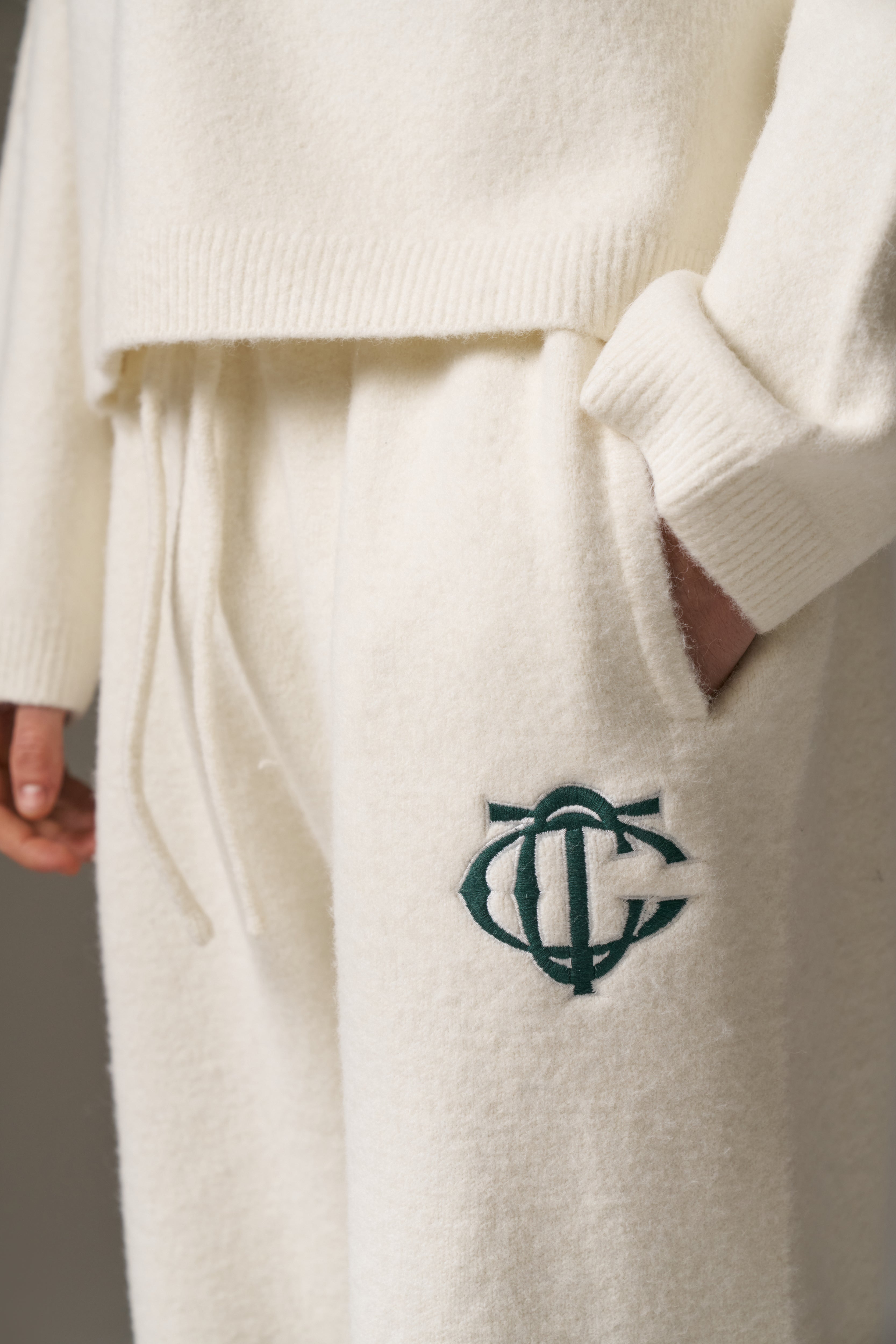 MONOGRAM KNITTED JOGGERS - OFF WHITE