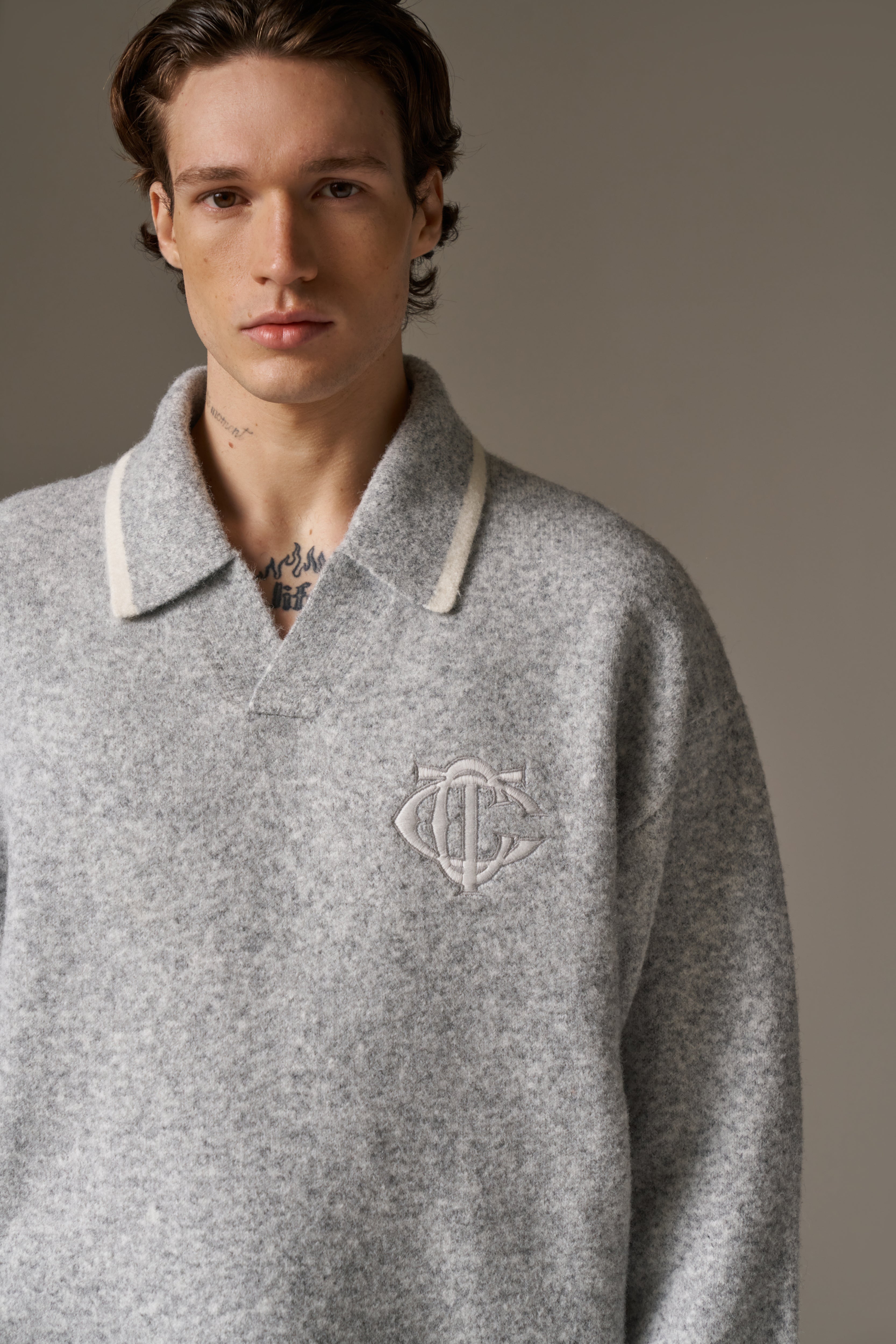 MONOGRAM KNITTED POLO TOP - GREY