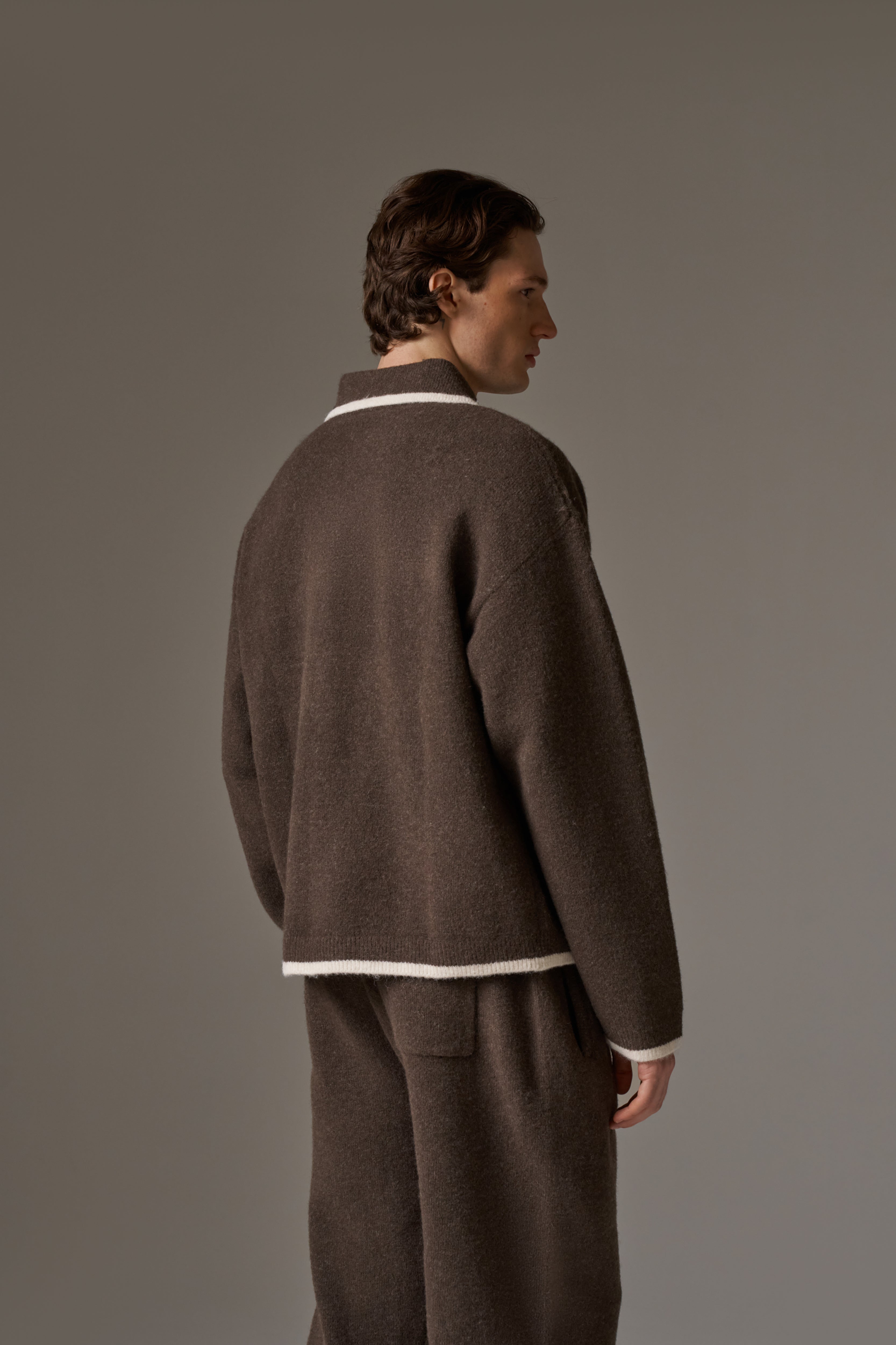 MONOGRAM KNITTED POLO TOP - BROWN