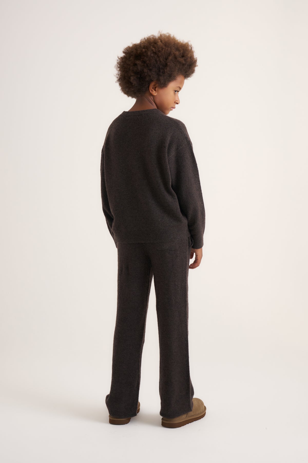 JUNIOR EMBLEM FLUFFY KNIT JOGGERS - BROWN