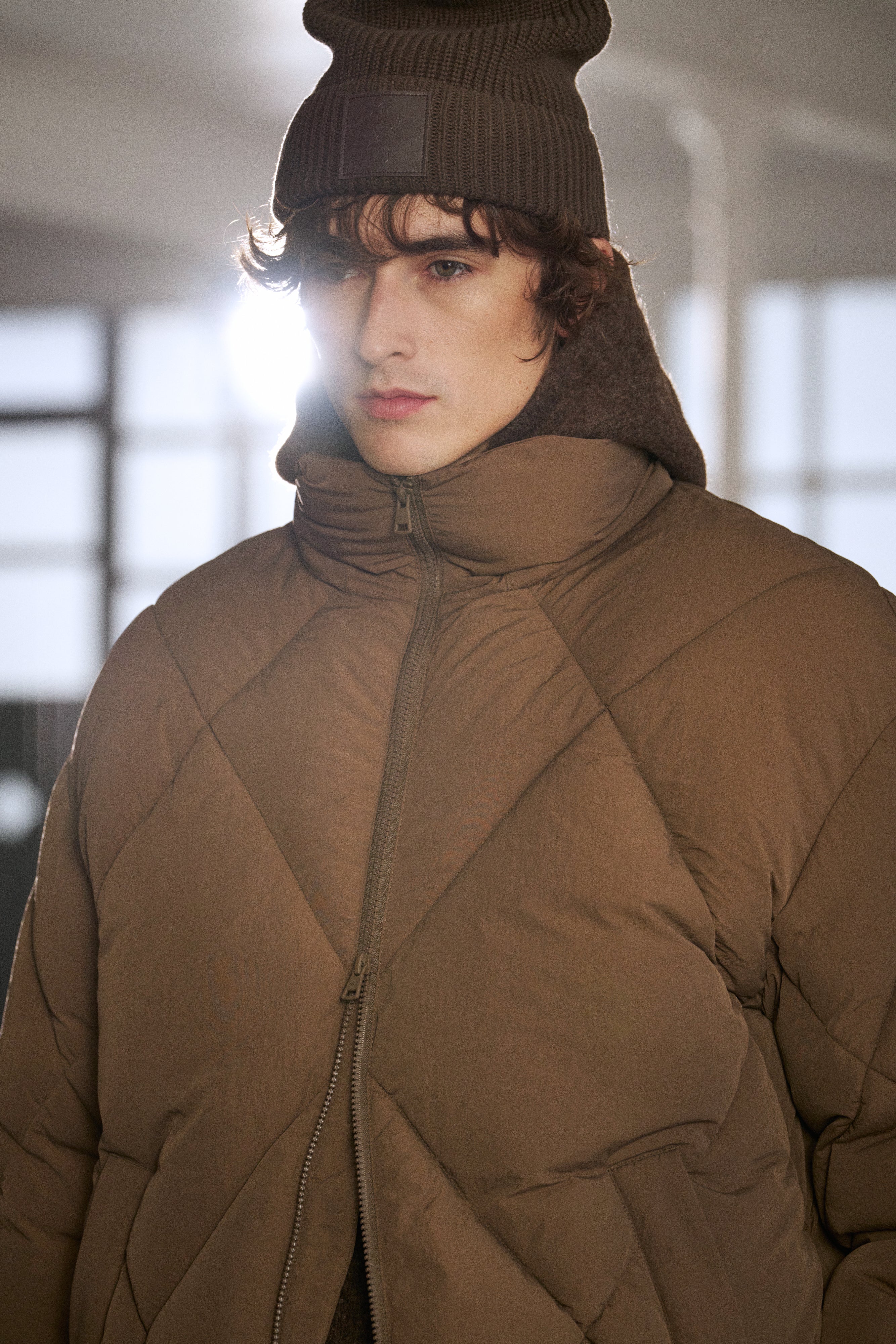 DIAMOND QUILTED PUFFER COAT - BROWN
