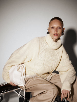 ROLL NECK EMBLEM JUMPER - CREAM