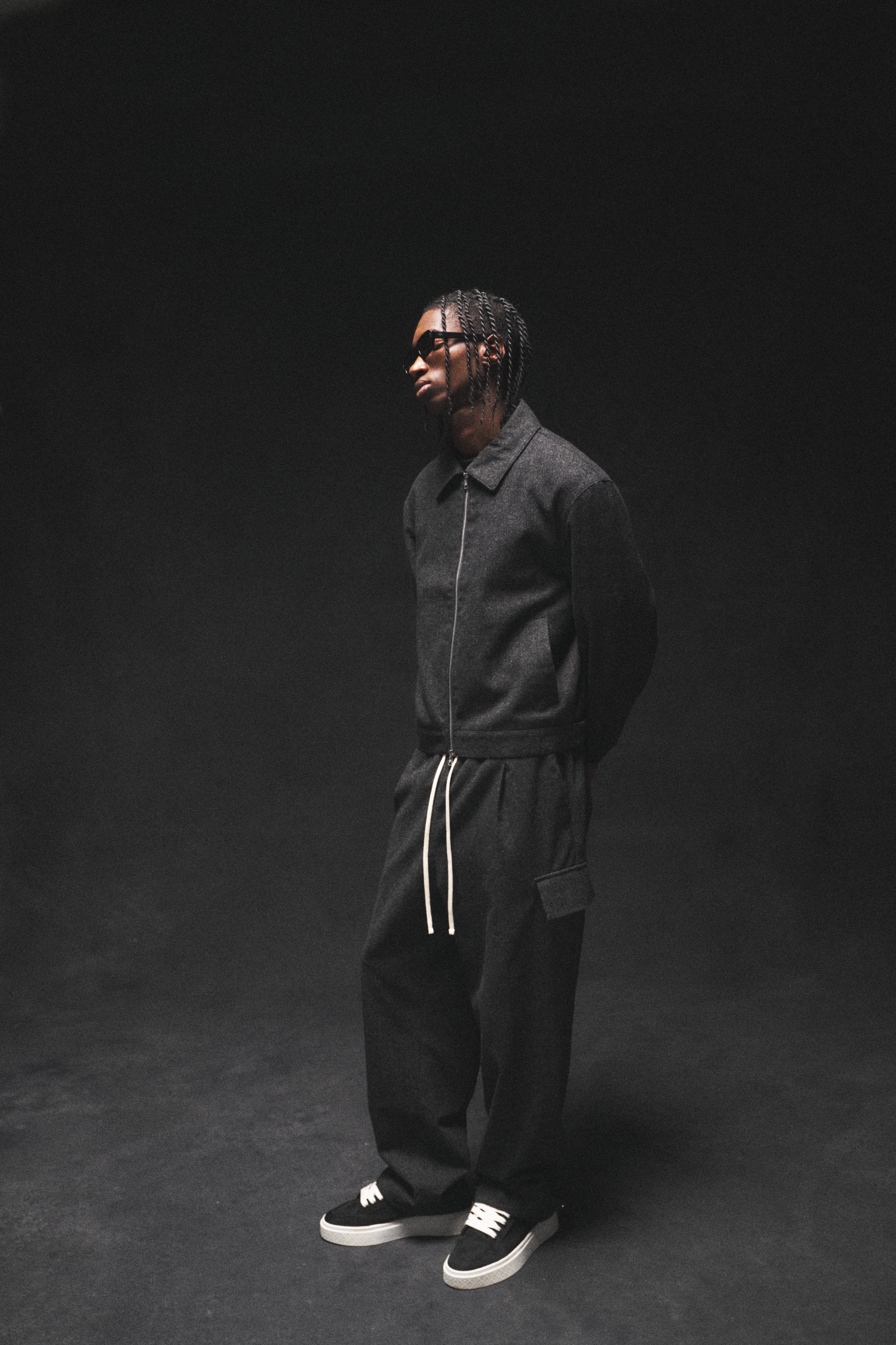 WIDE LEG HERRINGBONE TROUSERS - CHARCOAL