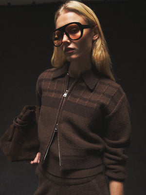 CONTRAST STRIPE KNITTED ZIP THROUGH - CHOCOLATE