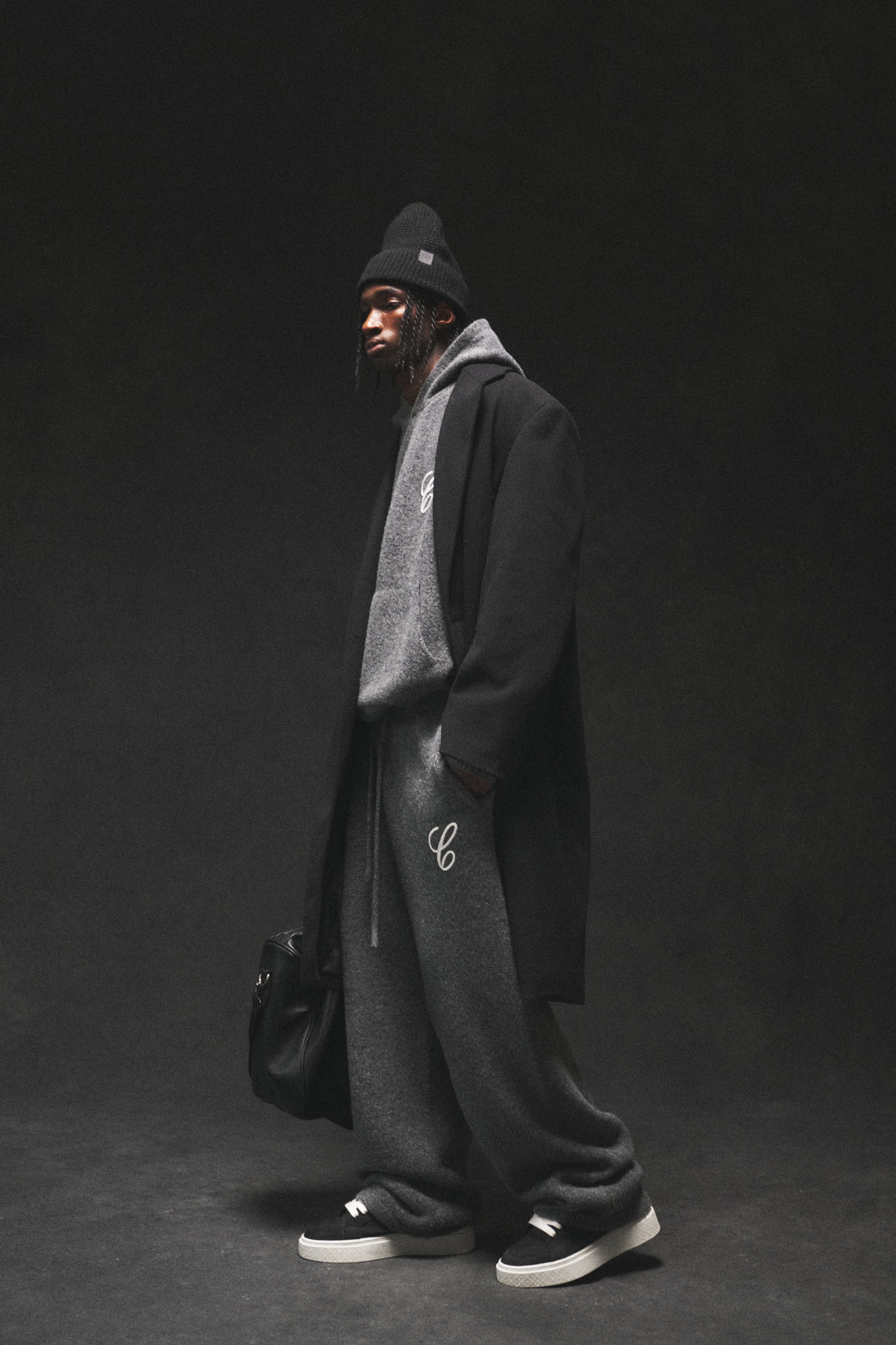 CHAINSTITCH EMBROIDERY KNITTED BARREL LEG JOGGERS - CHARCOAL