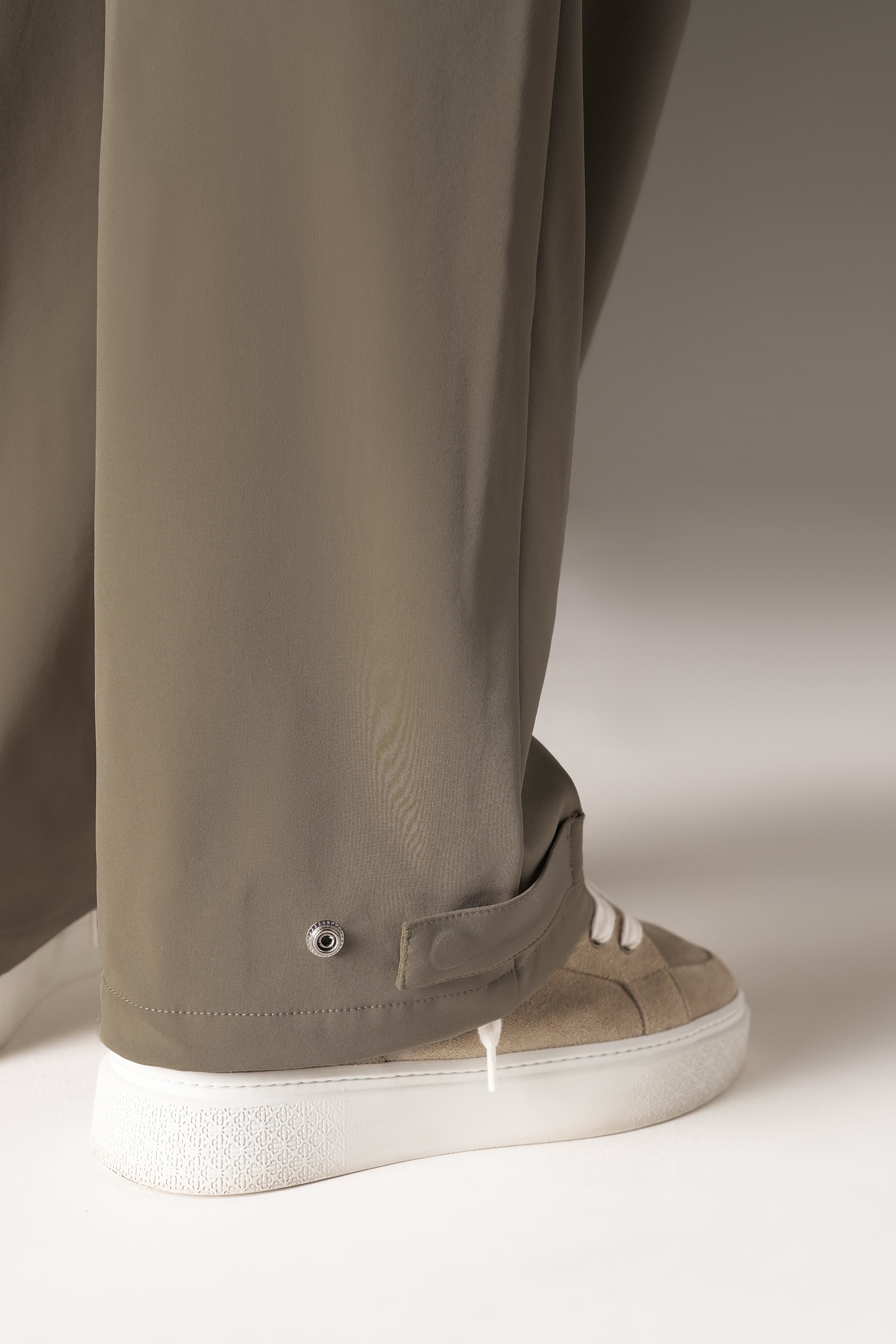 TECHNICAL WIDE LEG TROUSERS - KHAKI