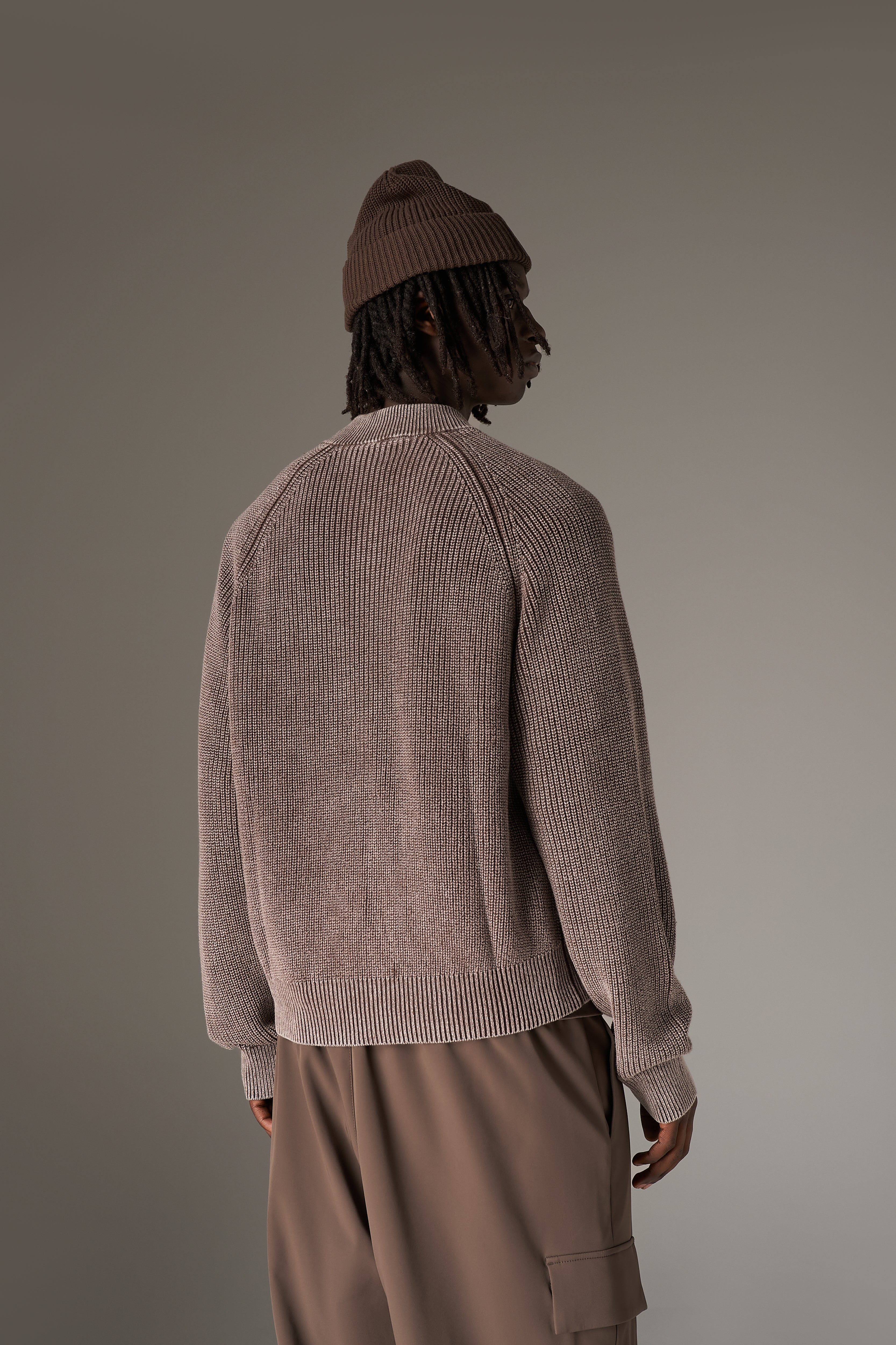 HEAVY WASHED RIB KNIT BOMBER - BROWN