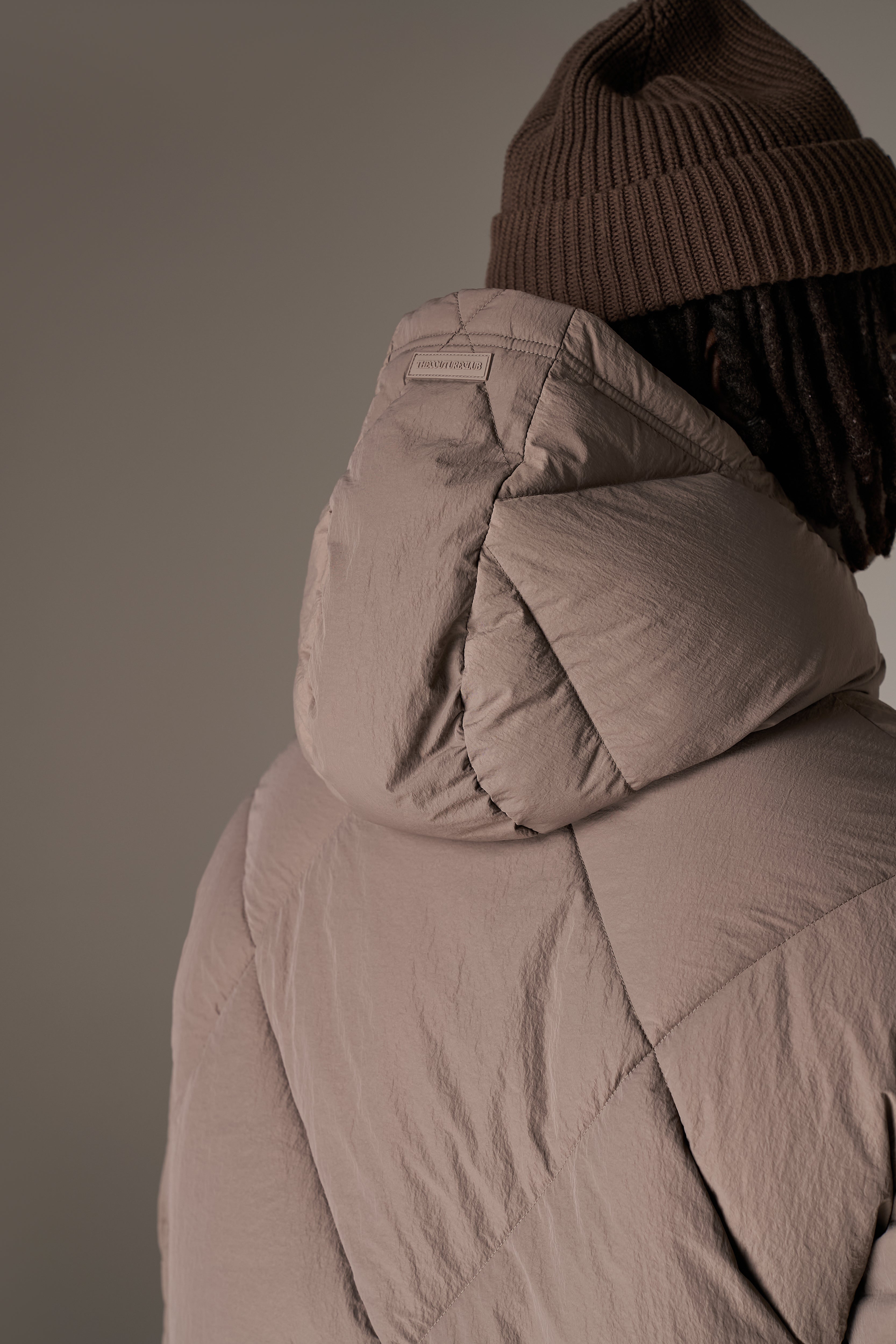 DIAMOND QUILTED PUFFER COAT - CHARCOAL