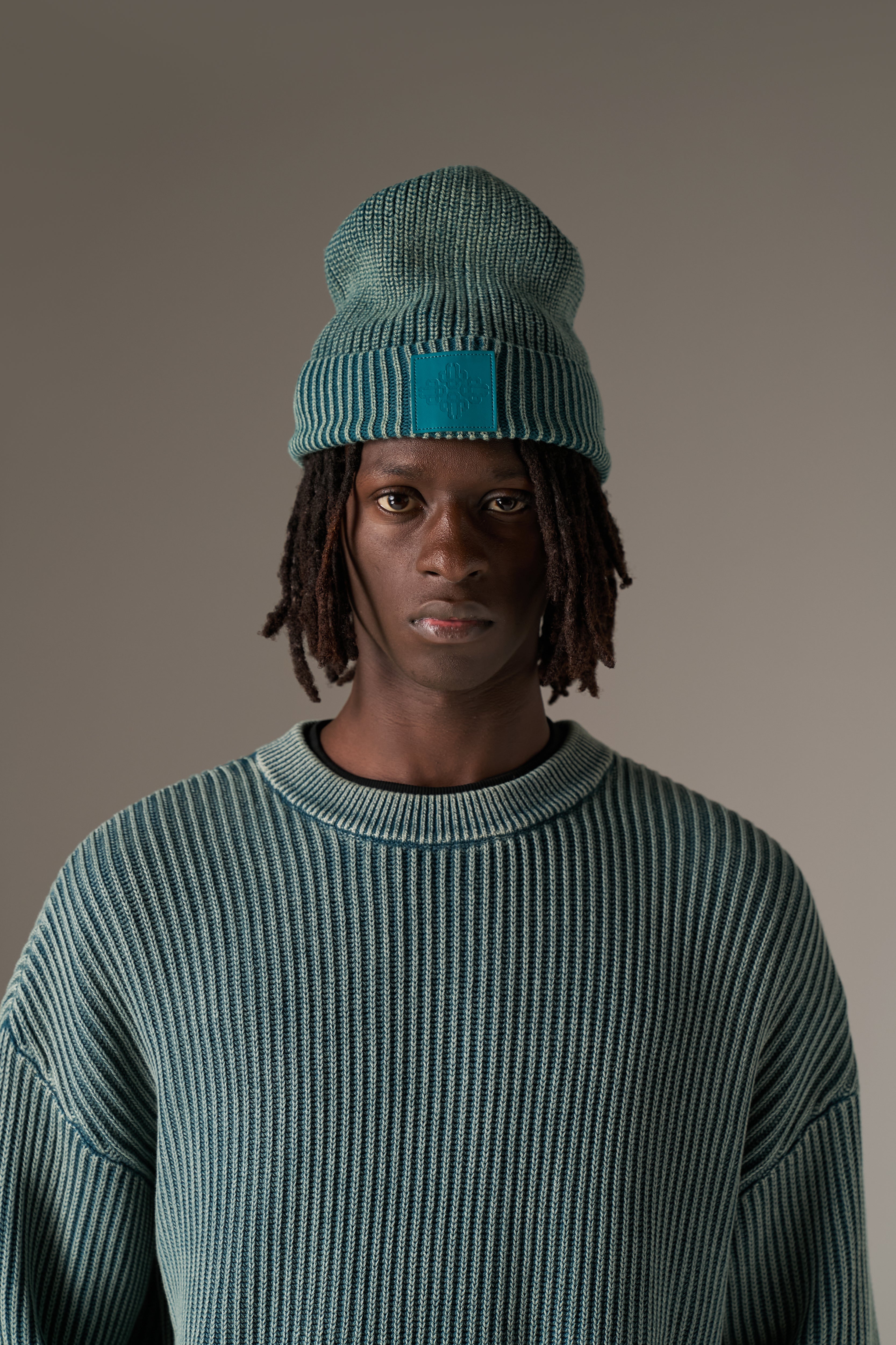 HEAVY WASHED RIBBED KNIT CREW - TEAL