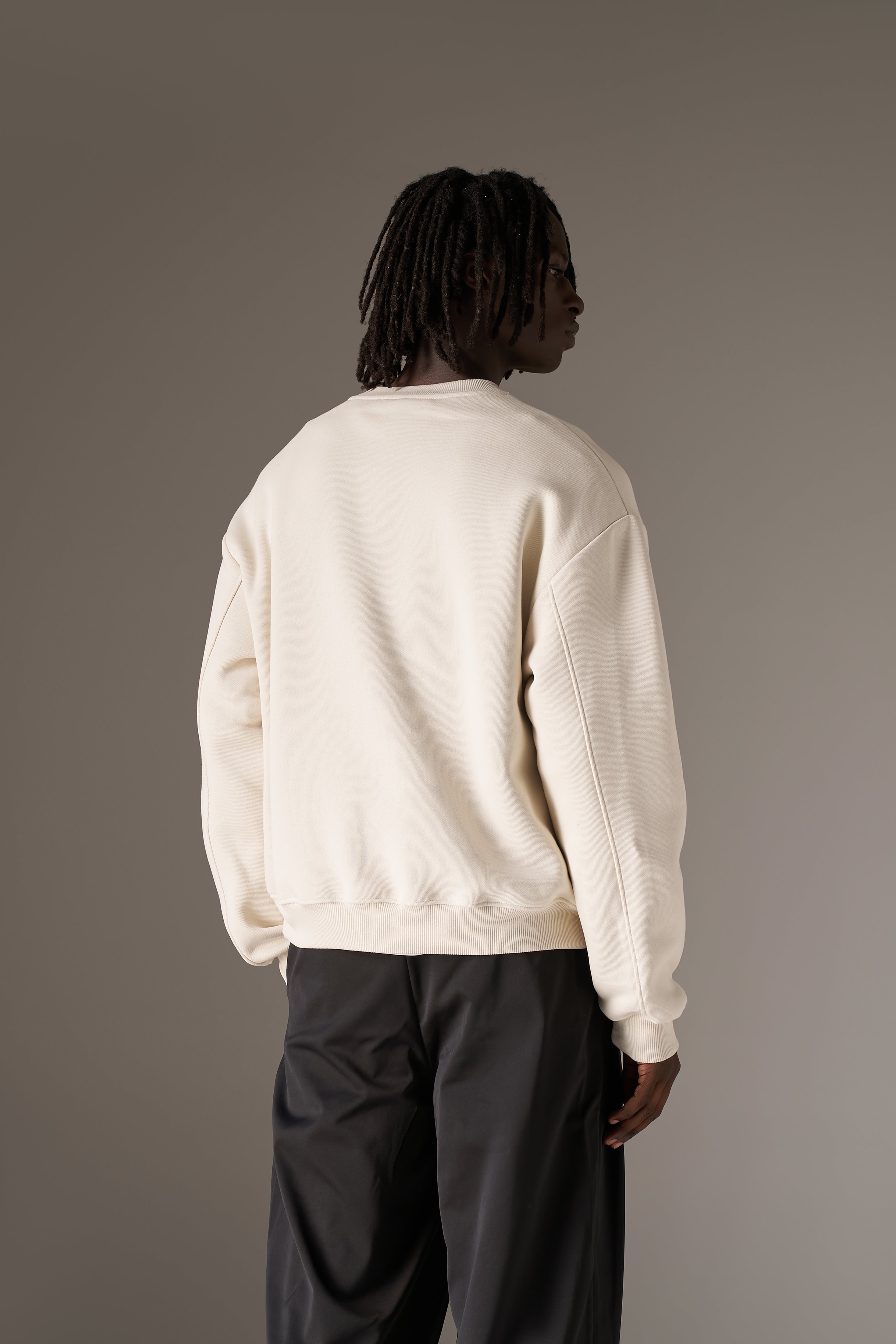 BORG EMBLEM APPLIQUE CREW - BONE