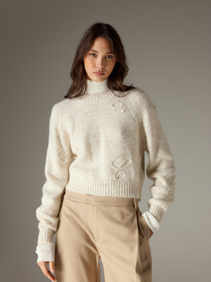 C SCRIPT EMBROIDERED OVERSIZED EMBLEM JUMPER - BEIGE