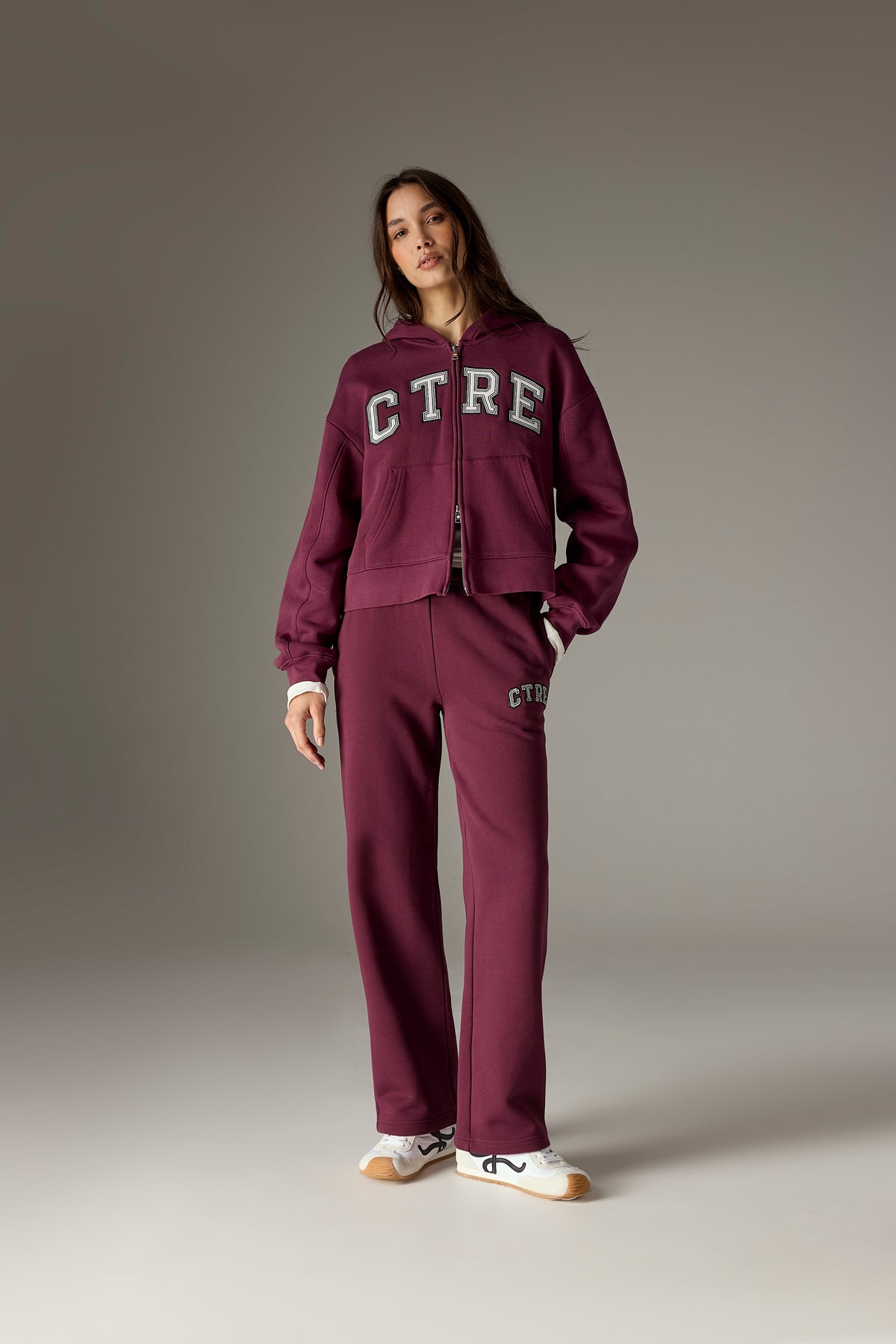 CTRE APPLIQUE ZIP THROUGH HOODIE - PLUM