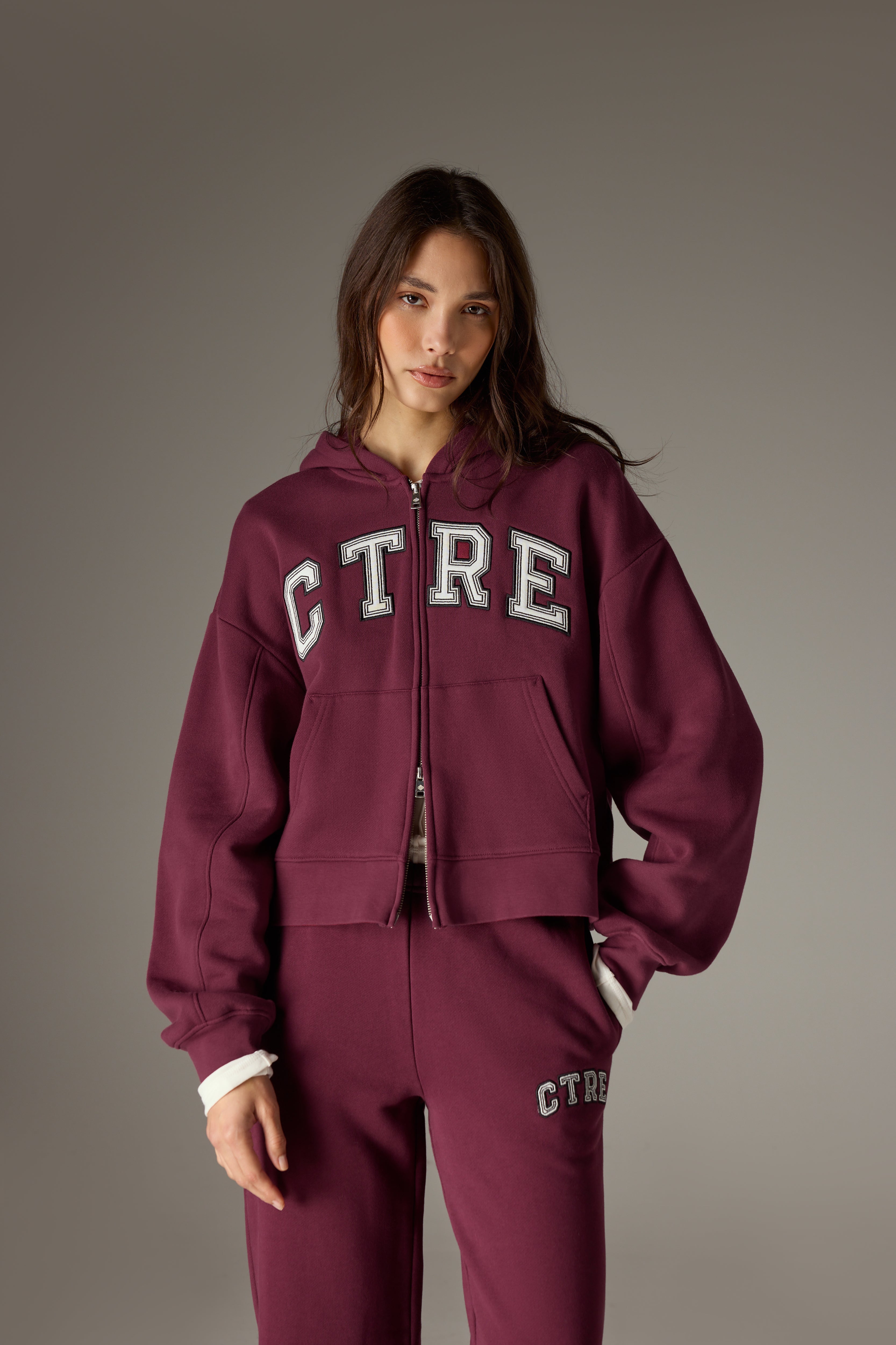CTRE APPLIQUE ZIP THROUGH HOODIE - PLUM