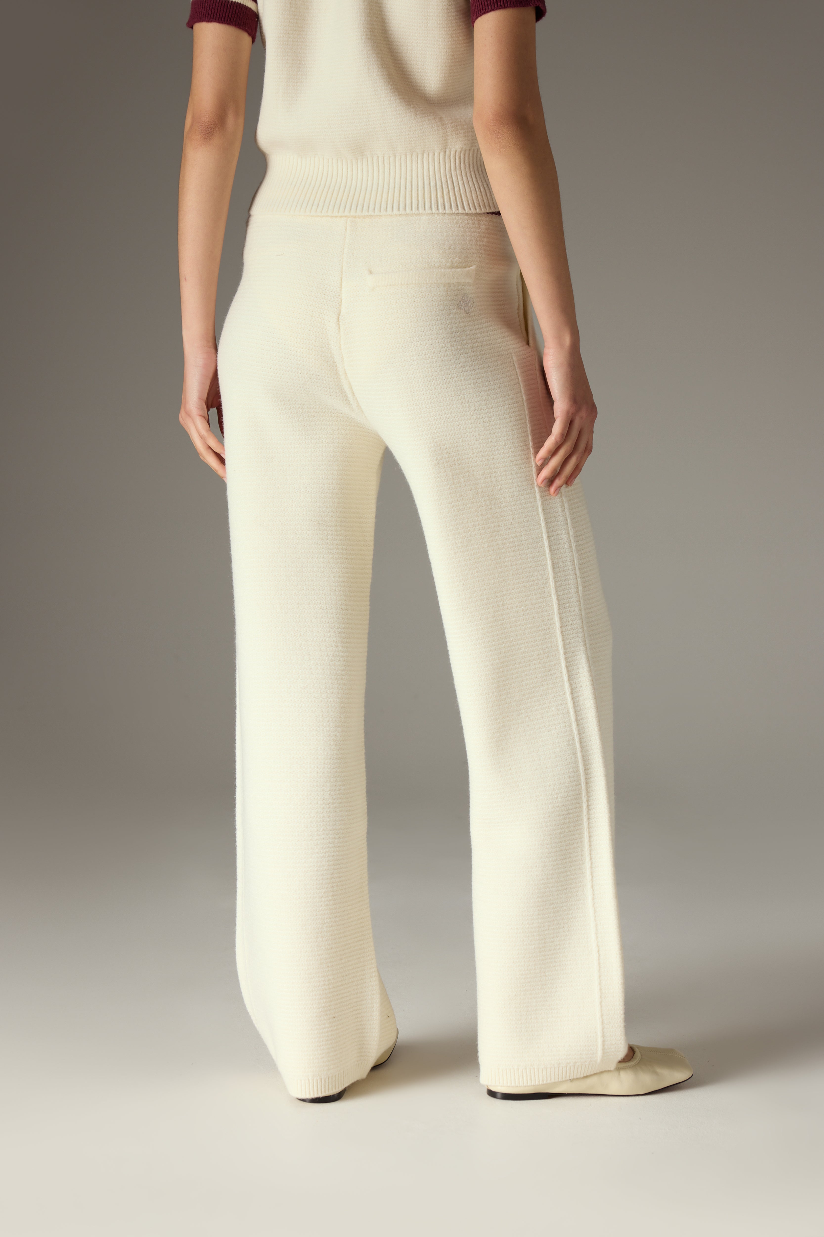 CONTRAST STRIPE KNITTED JOGGERS - OFF WHITE