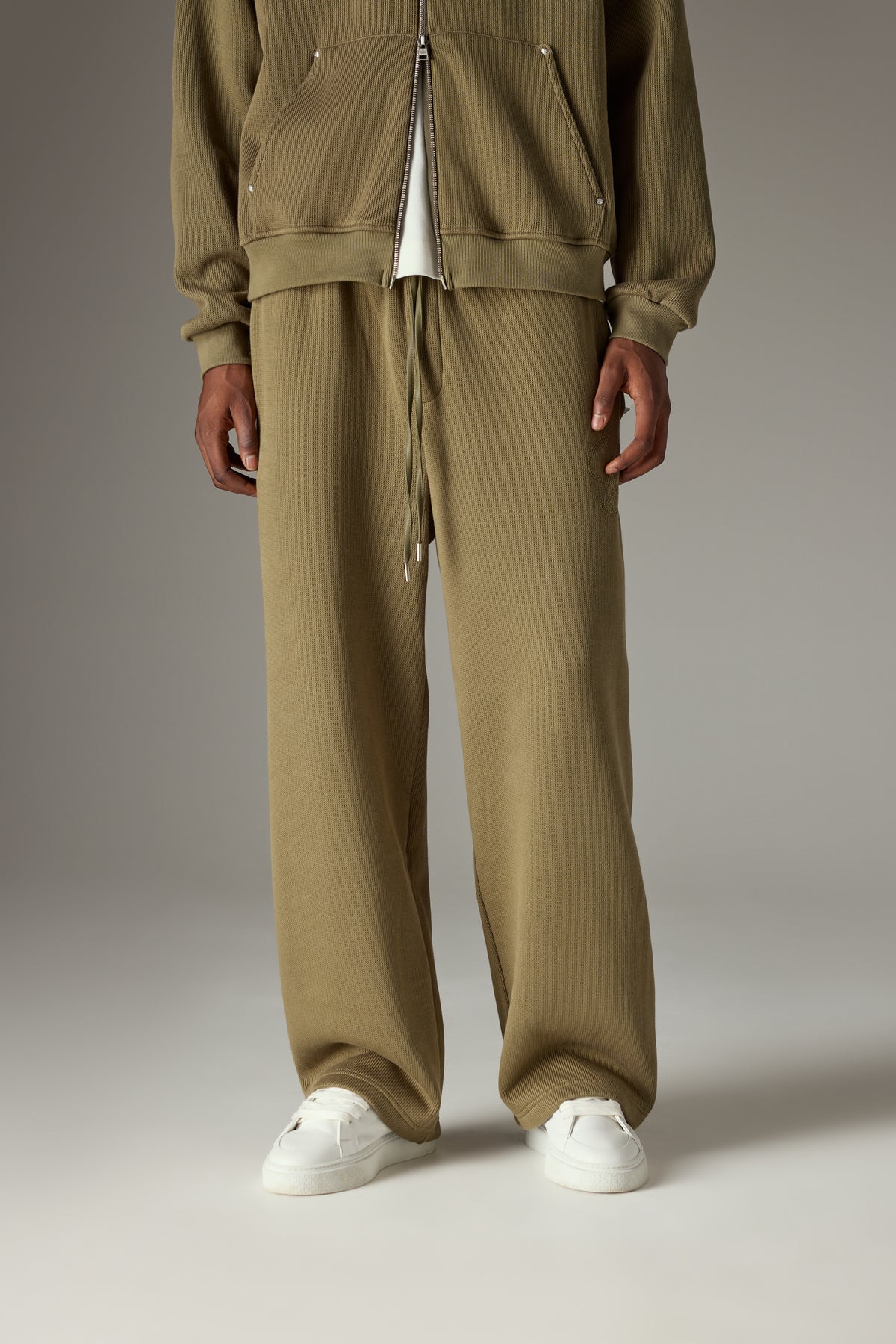 KNIT CONTRAST DRAWCORDS RELAXED JOGGERS - KHAKI