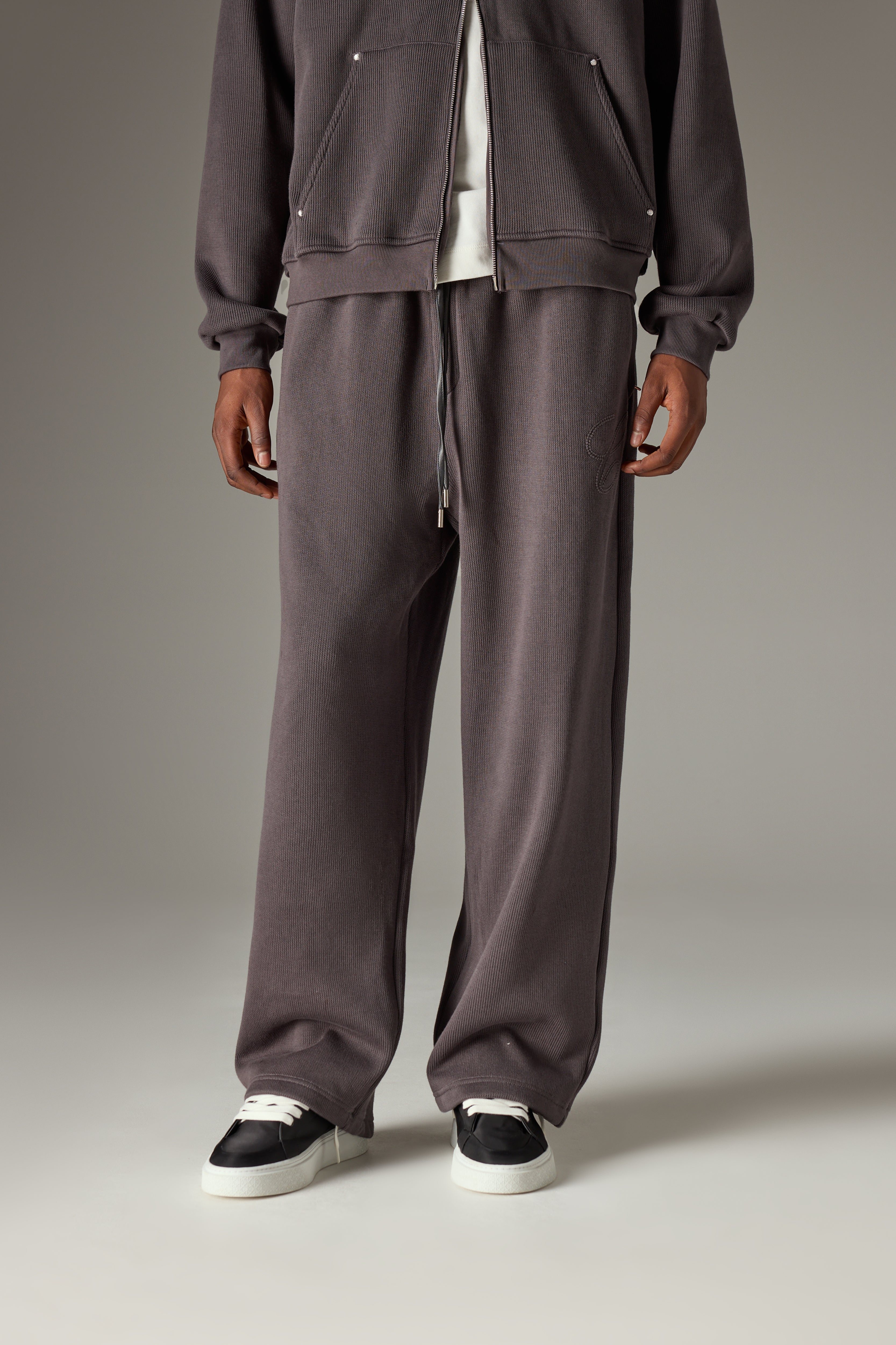 KNIT CONTRAST DRAWCORDS RELAXED JOGGERS - CHARCOAL