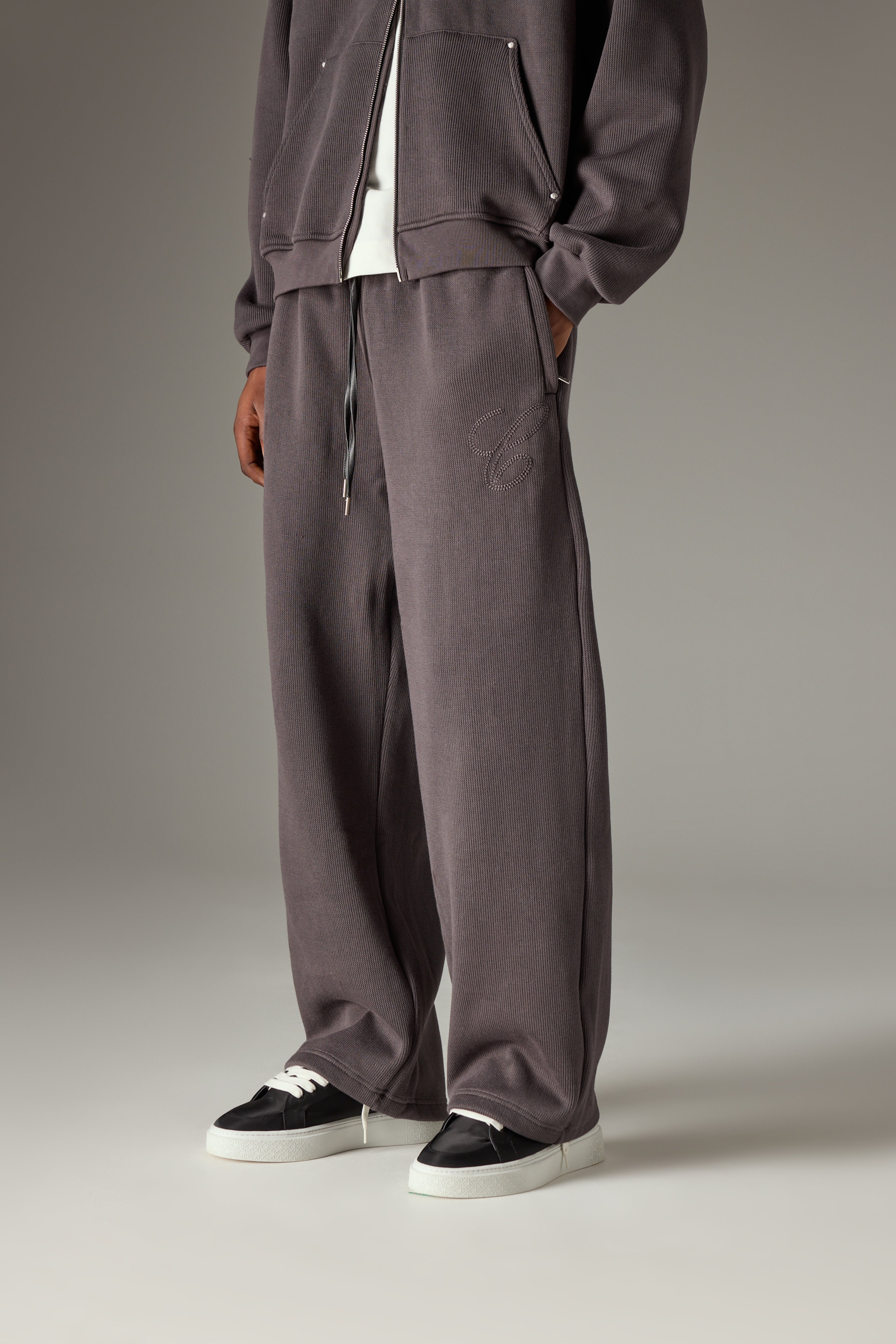 KNIT CONTRAST DRAWCORDS RELAXED JOGGERS - CHARCOAL