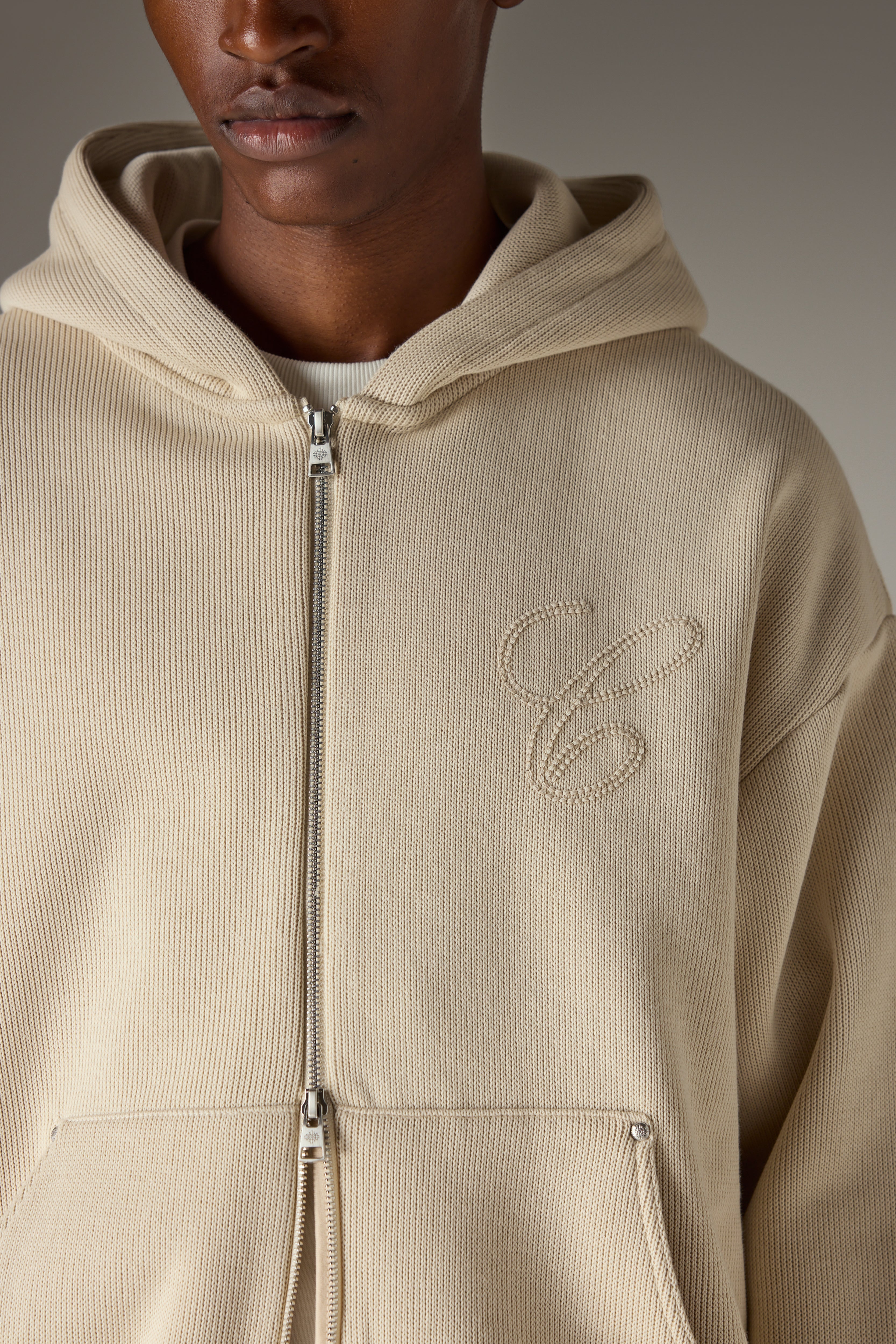 KNIT CONTRAST BINDING ZIP THROUGH HOODIE - BEIGE