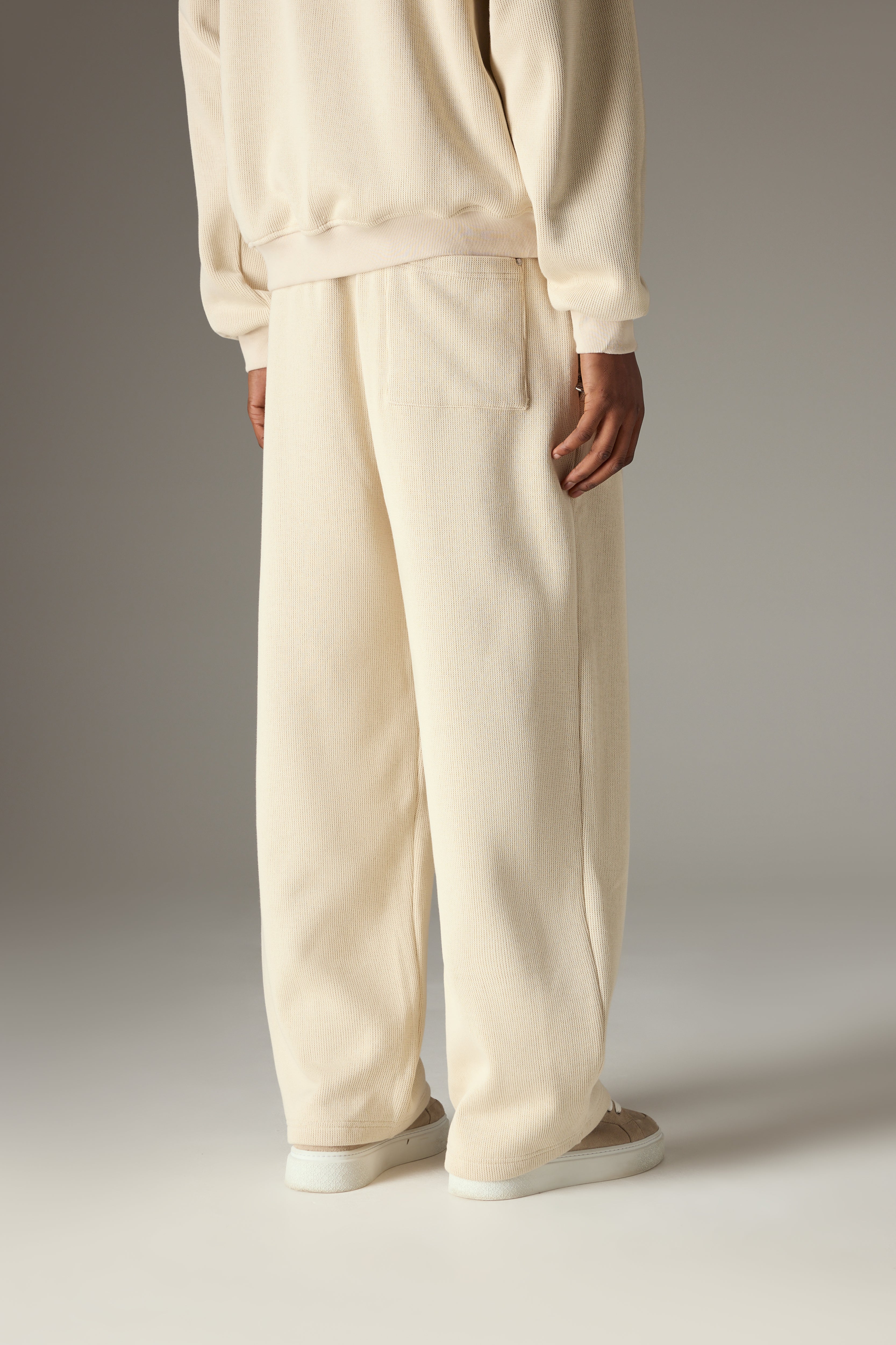KNIT CONTRAST DRAWCORDS RELAXED JOGGERS - BEIGE