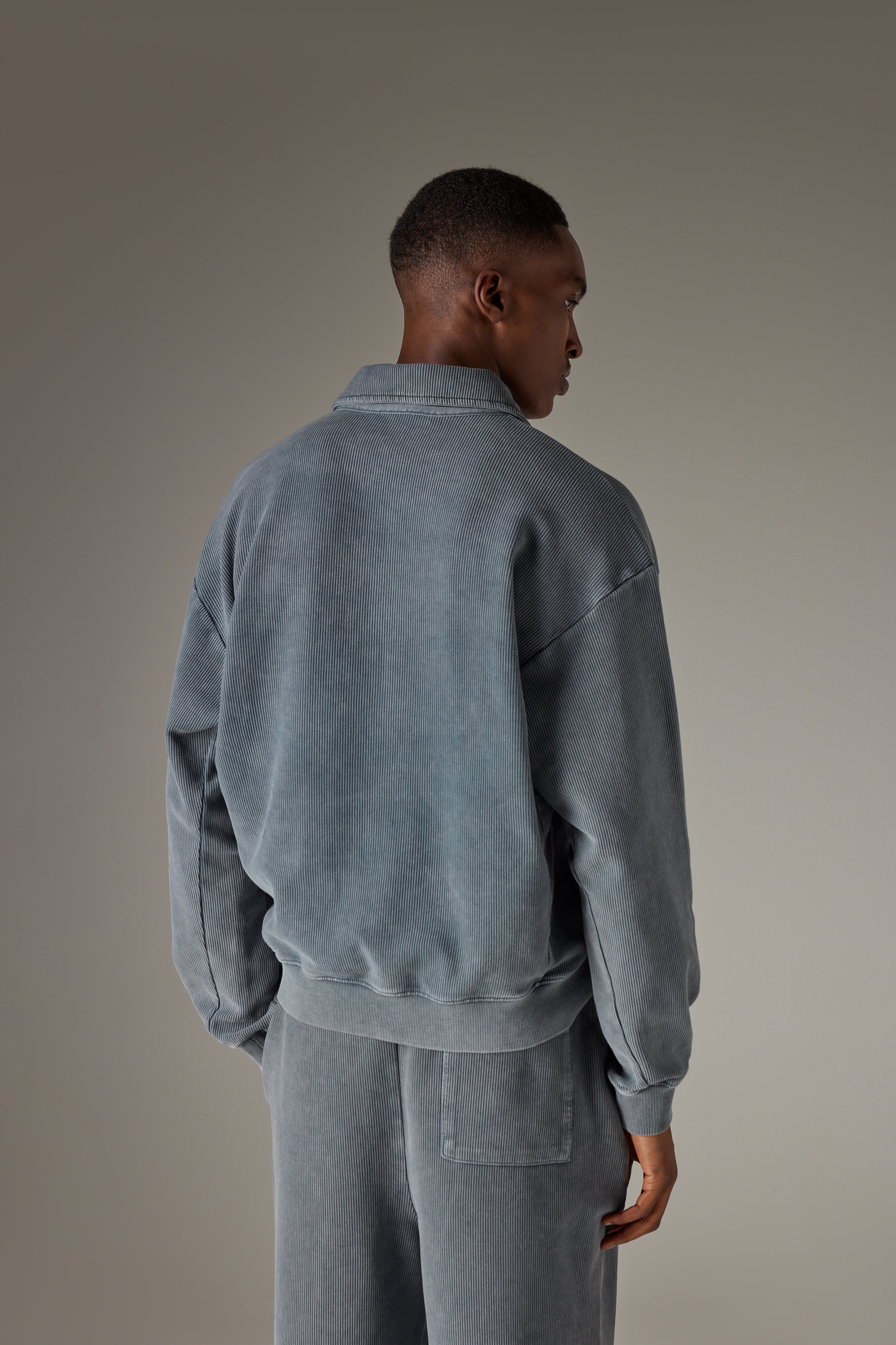 HEAVYWEIGHT WASHED RIBBED POLO SWEATSHIRT - GREY
